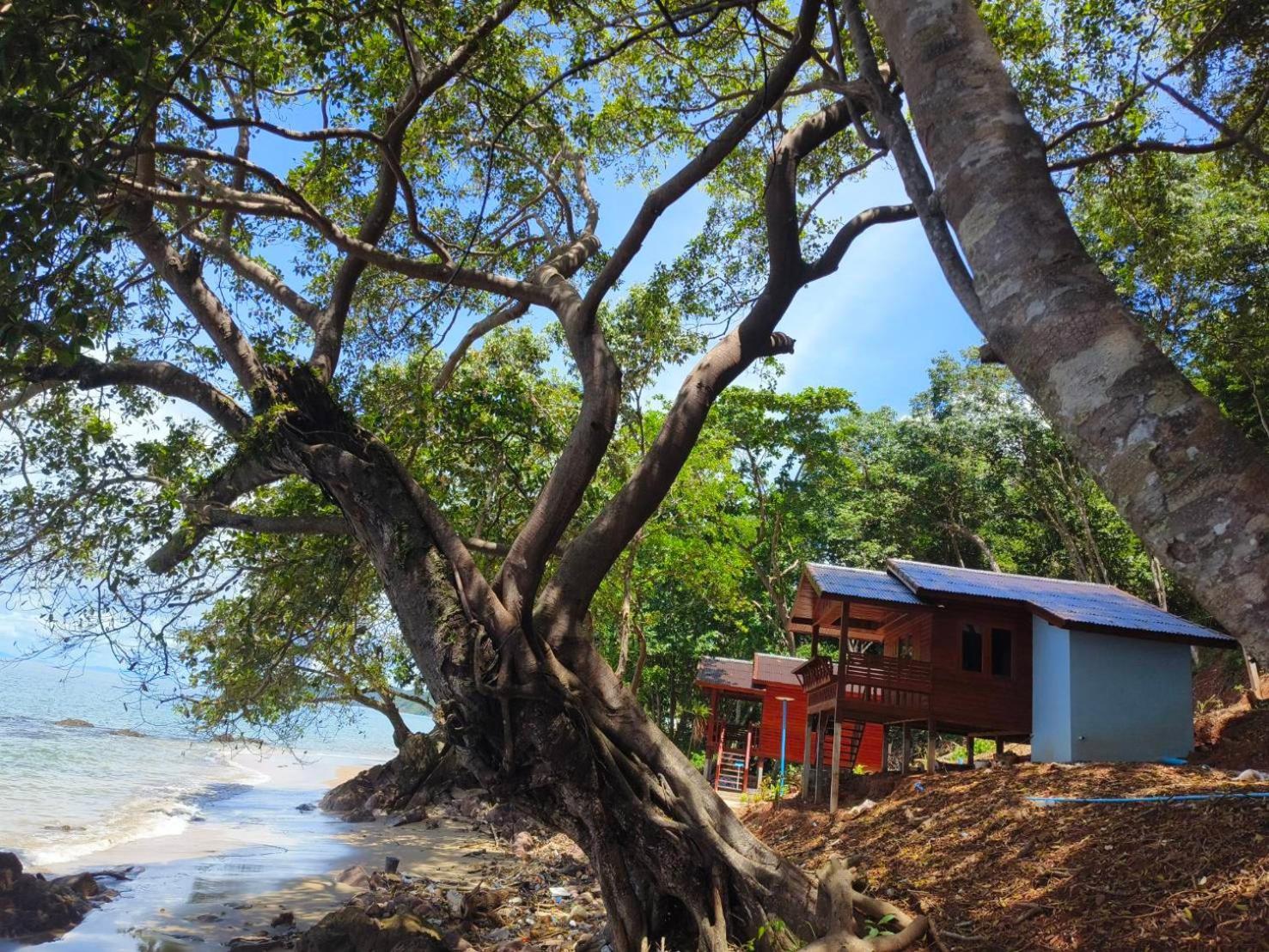 Kohjum Seafront 2*
