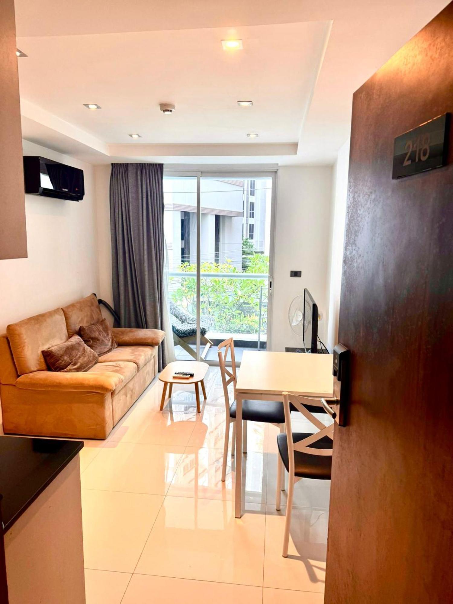 Serenity Wongamat Apartment *