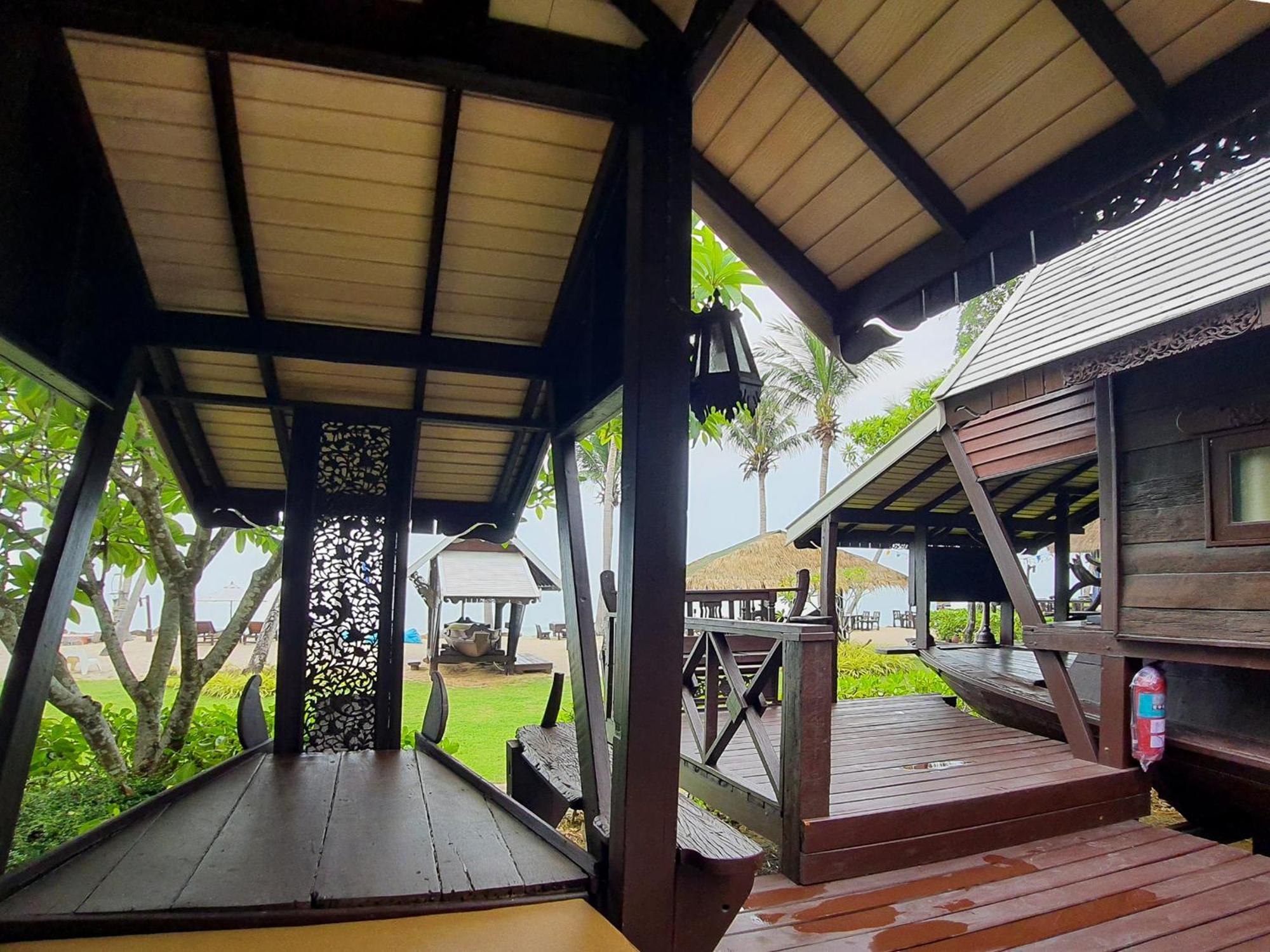 Hotel Baan Thong Ching 4*