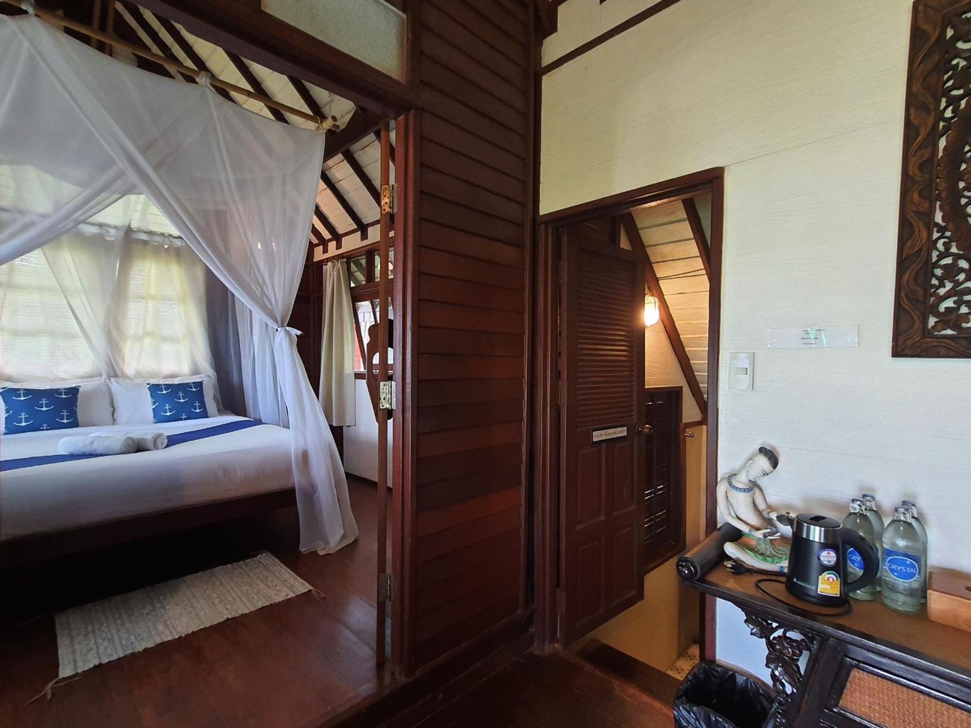 Baan Thong Ching 4*