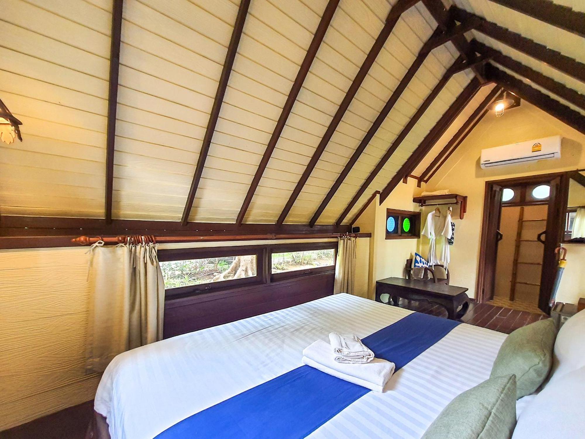 Hotel Baan Thong Ching Khanom