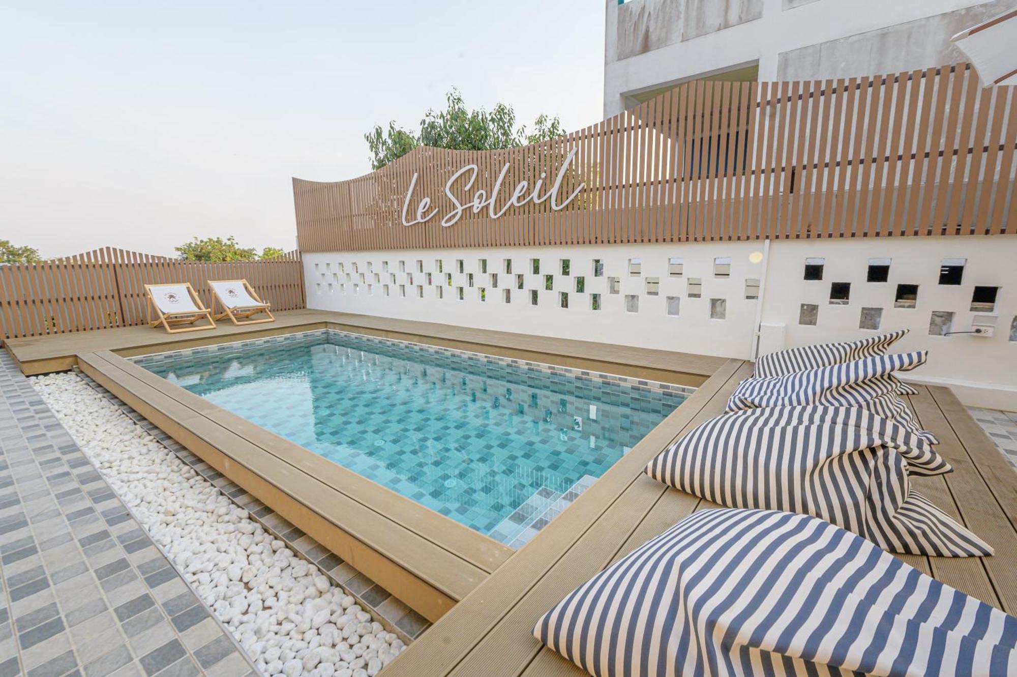 Hotel Le Soleil Ko Lan