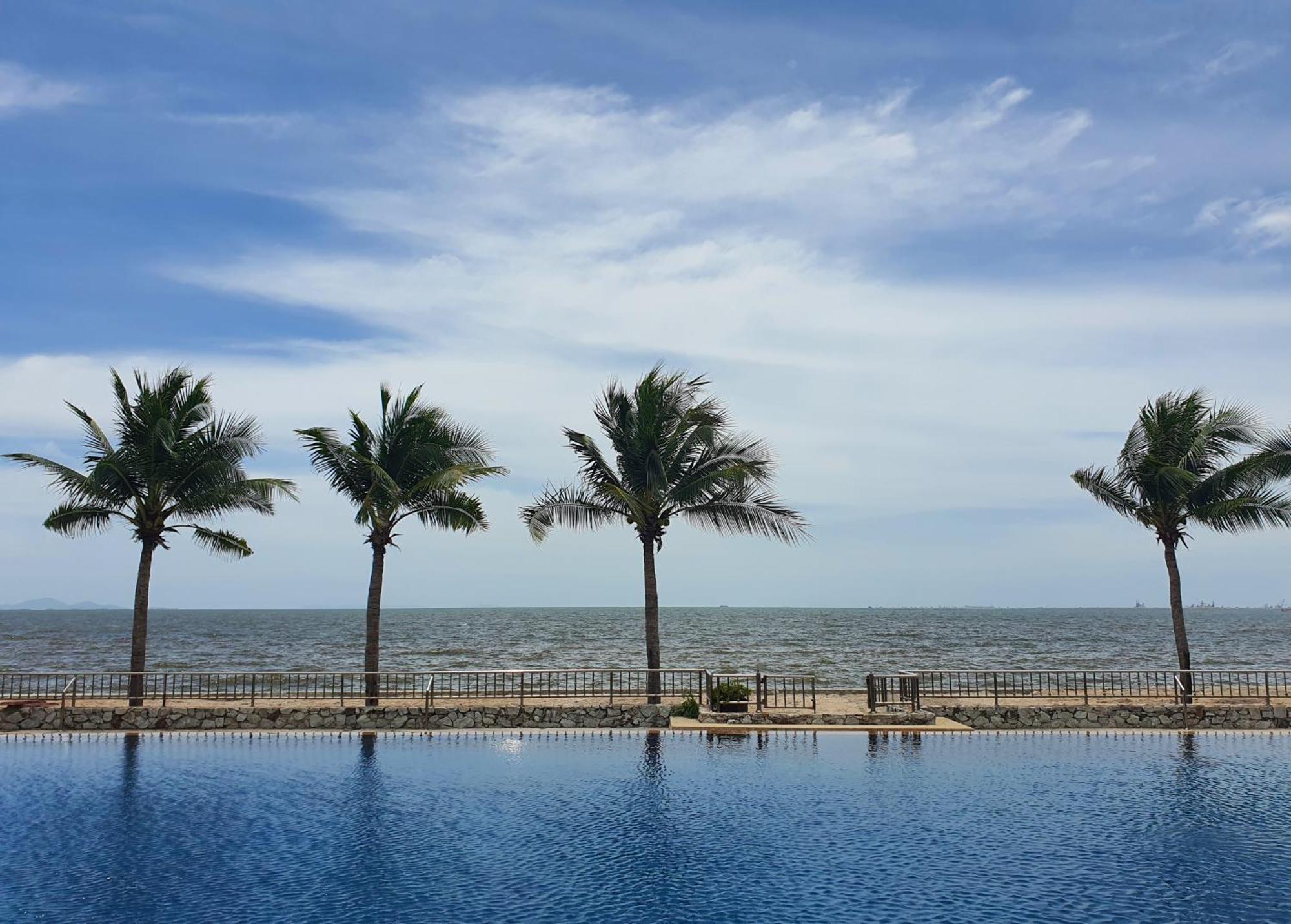 Serene Sands Bang Lamung