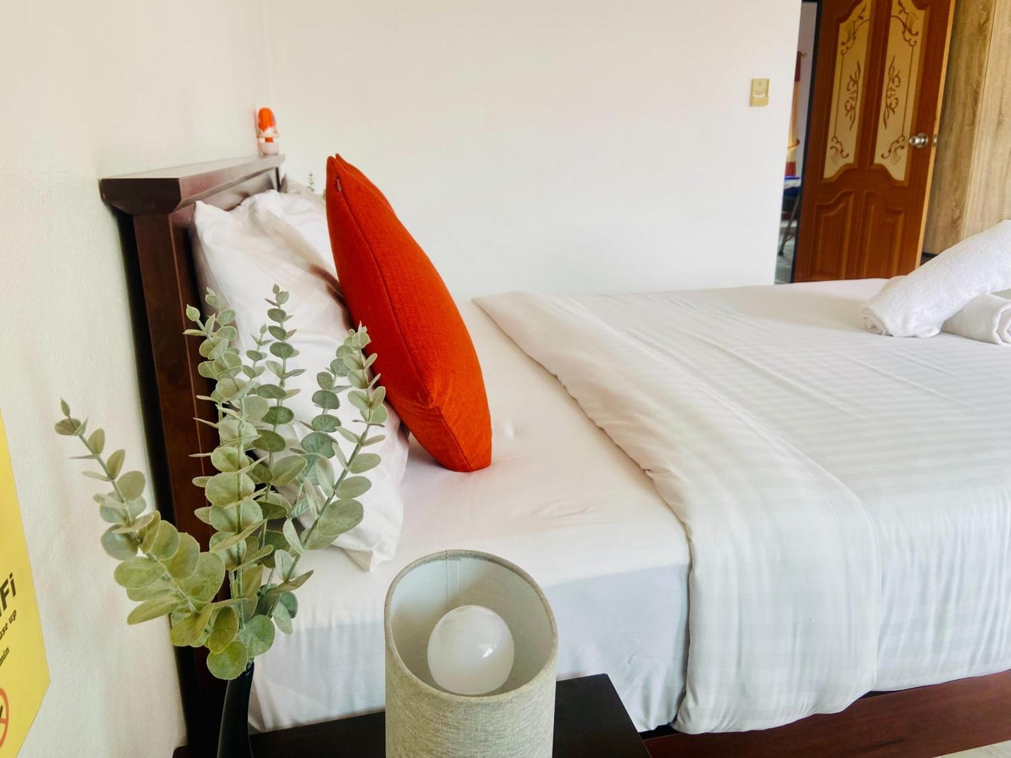 Lanta Grand House 3*
