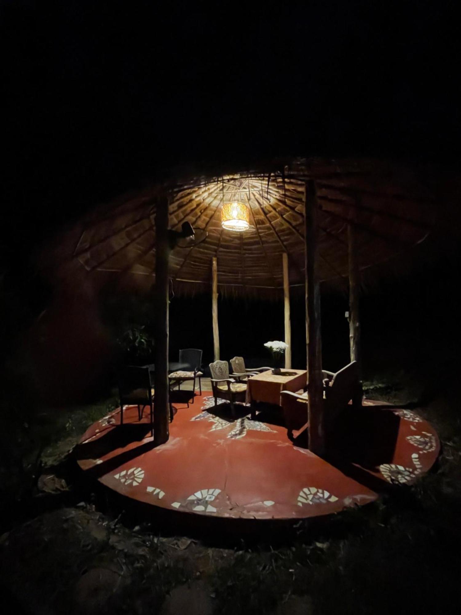 Roundhouses * Chiang Dao