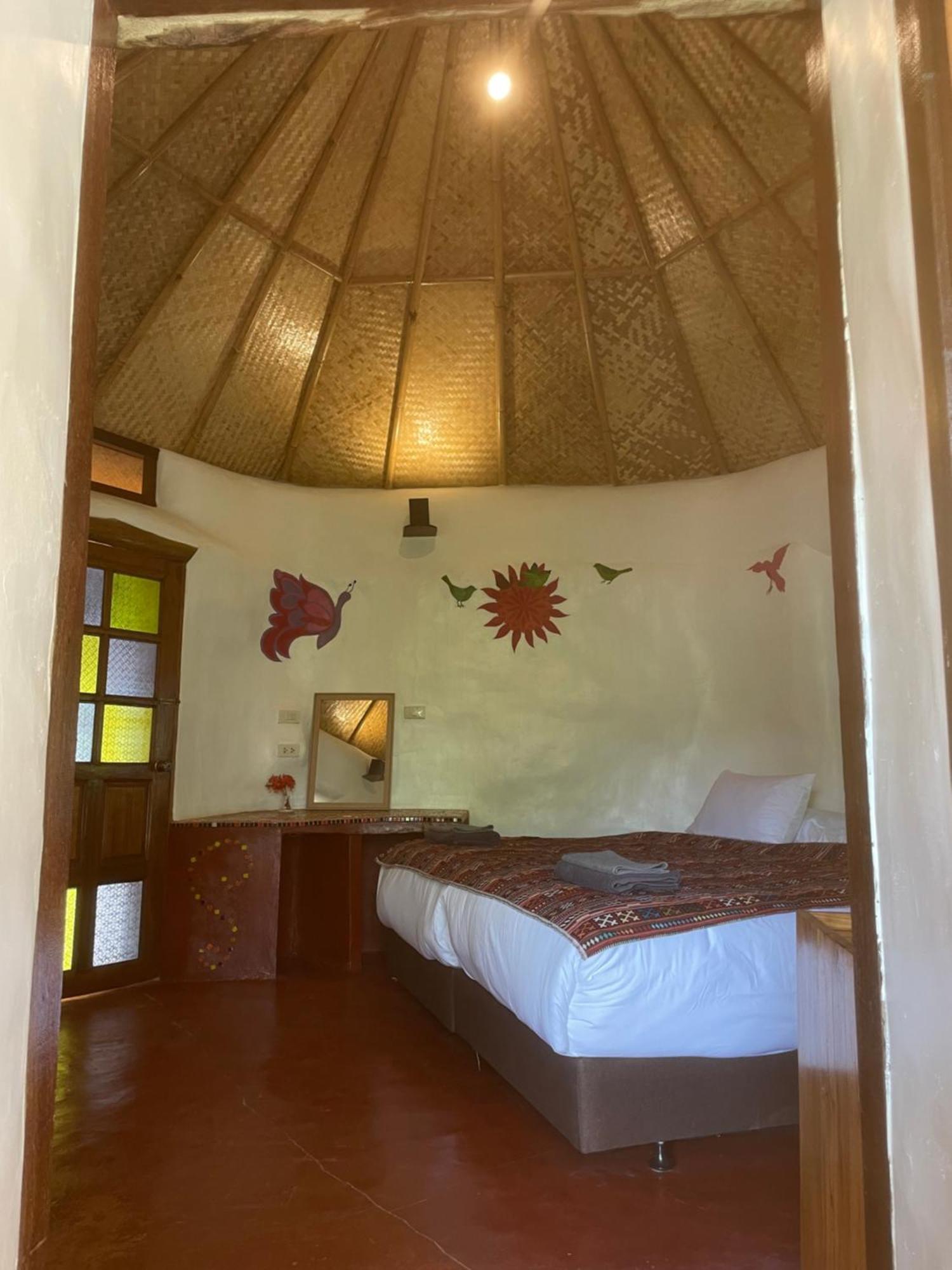 Bed & Breakfast Roundhouses Chiang Dao