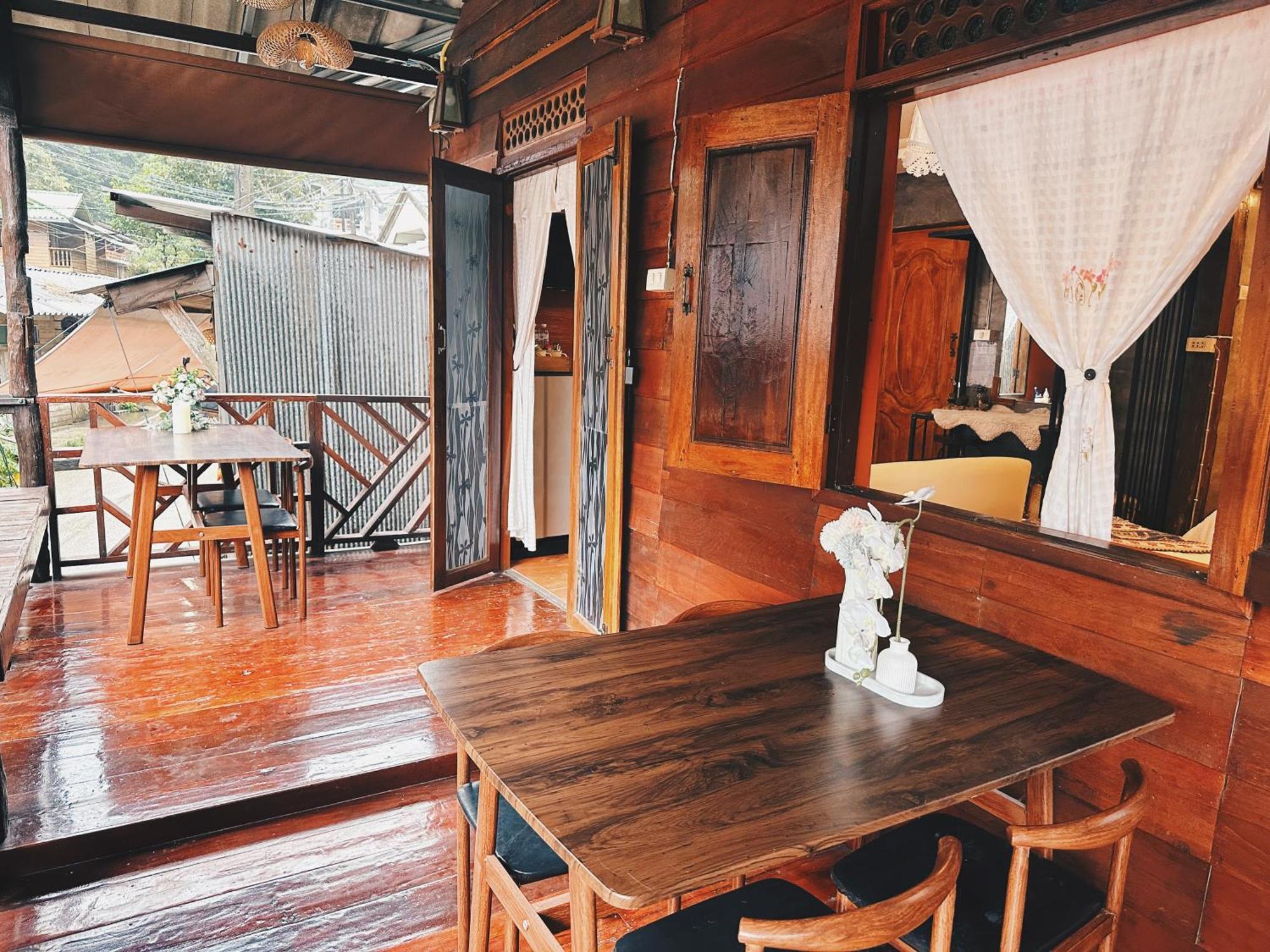 บ้านพักกึ๊ดเติง แม่กำปอง เชียงใหม่ Guest house Mae On