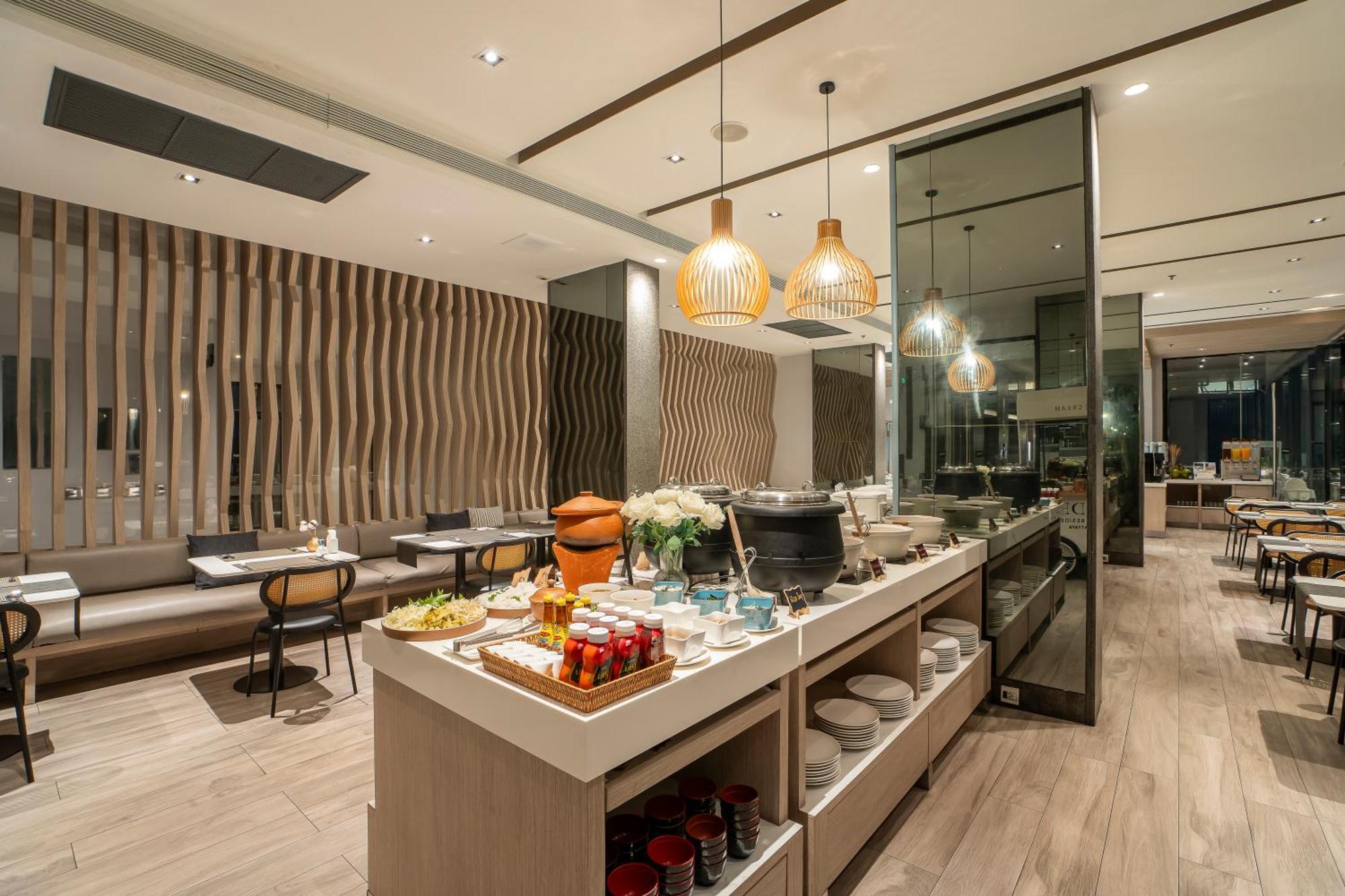 Hotel Arden And By At Mind Chonburi