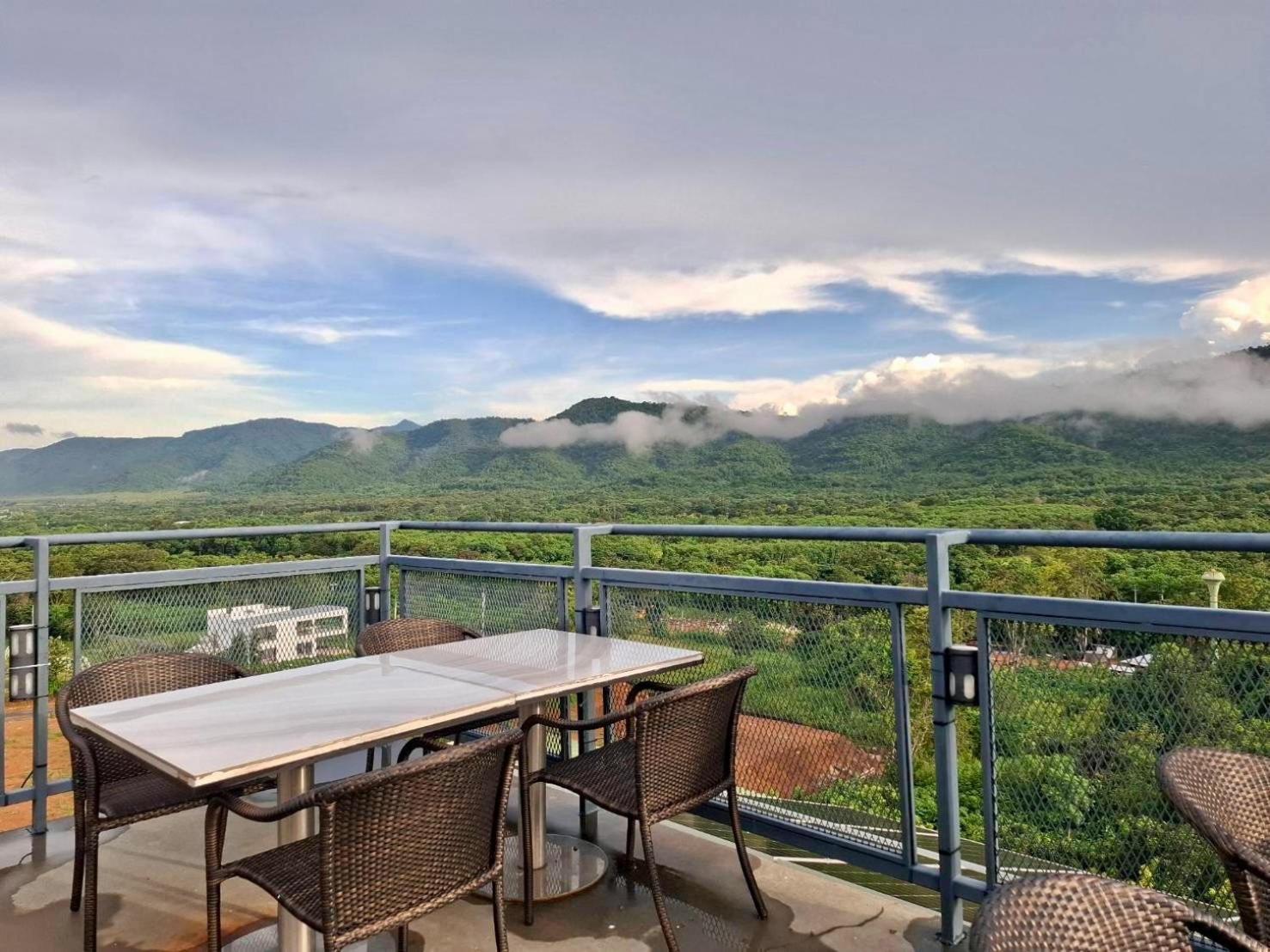 Vivace Khaoyai 4*