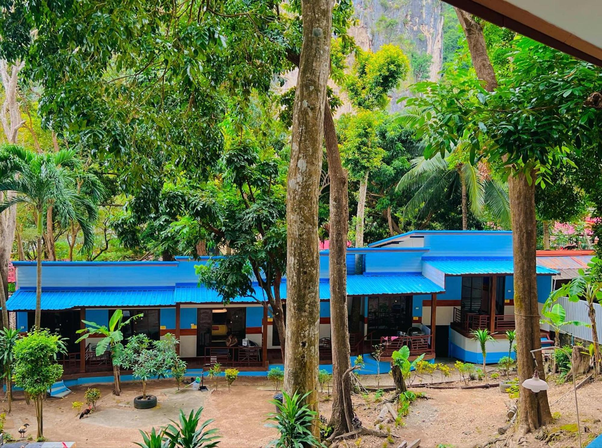 Mom Boutique Hotel