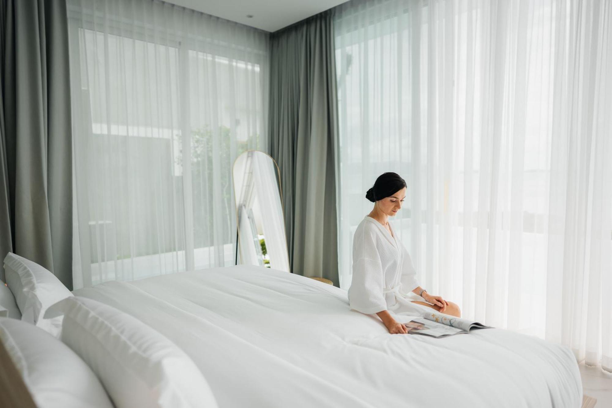 Beachfront Secret Tides Tierra *
