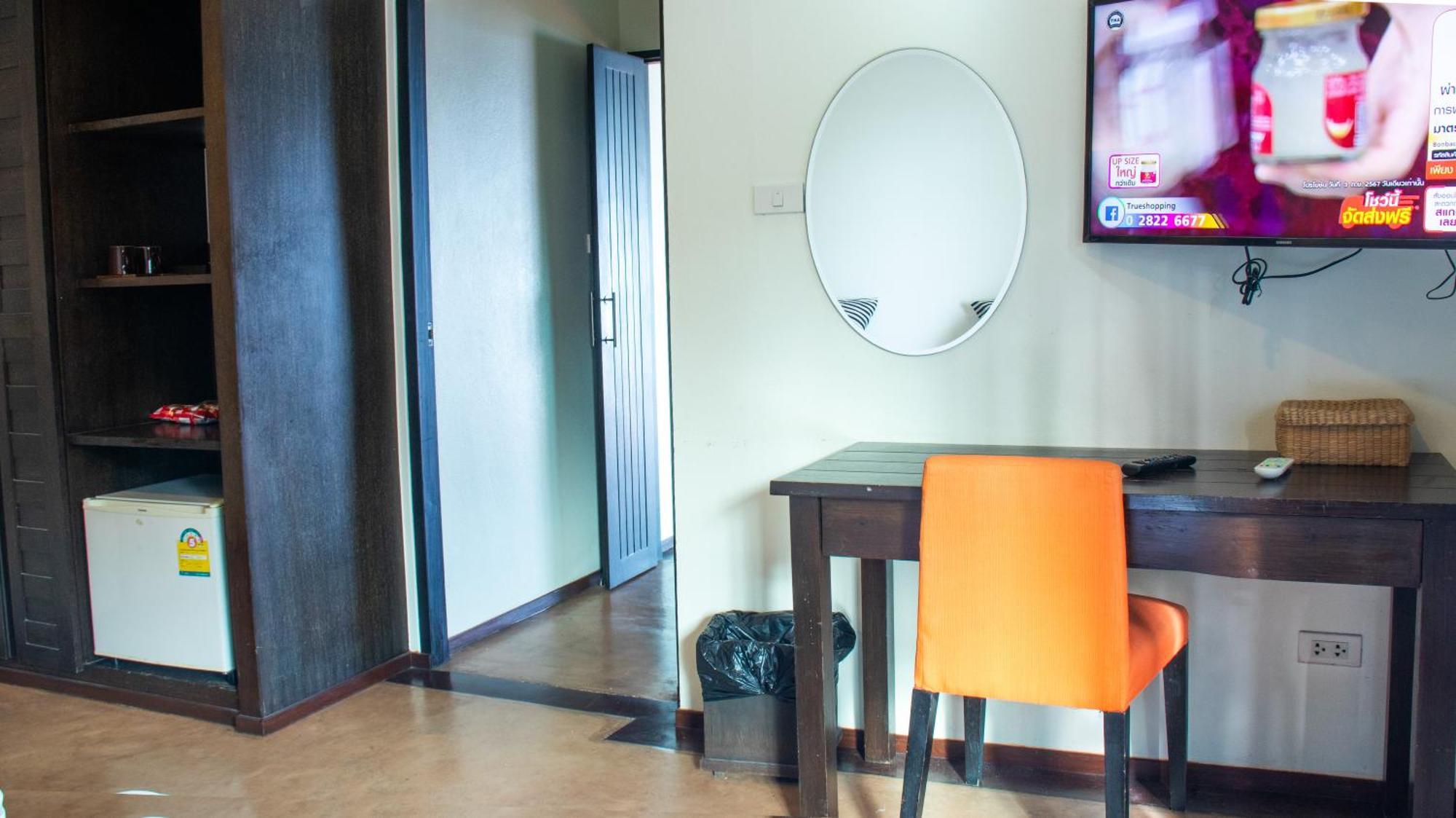 Chidlom Hotel 3*