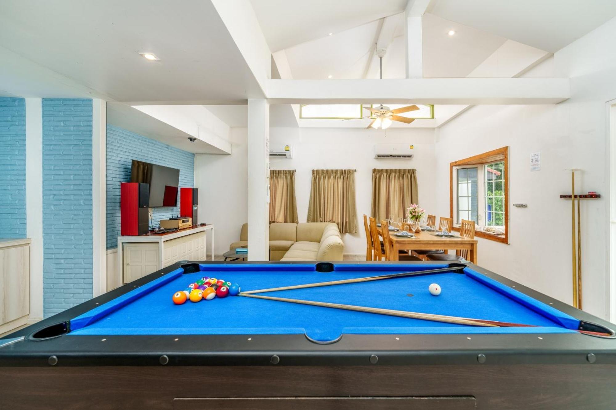 Navin Premiere Pool Villa