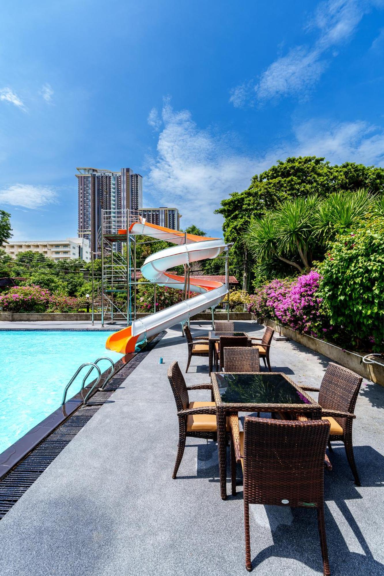 Navin Premiere Pool * Jomtien Beach