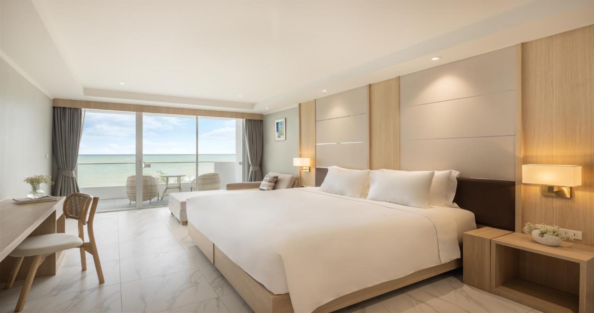 Eastin 4*