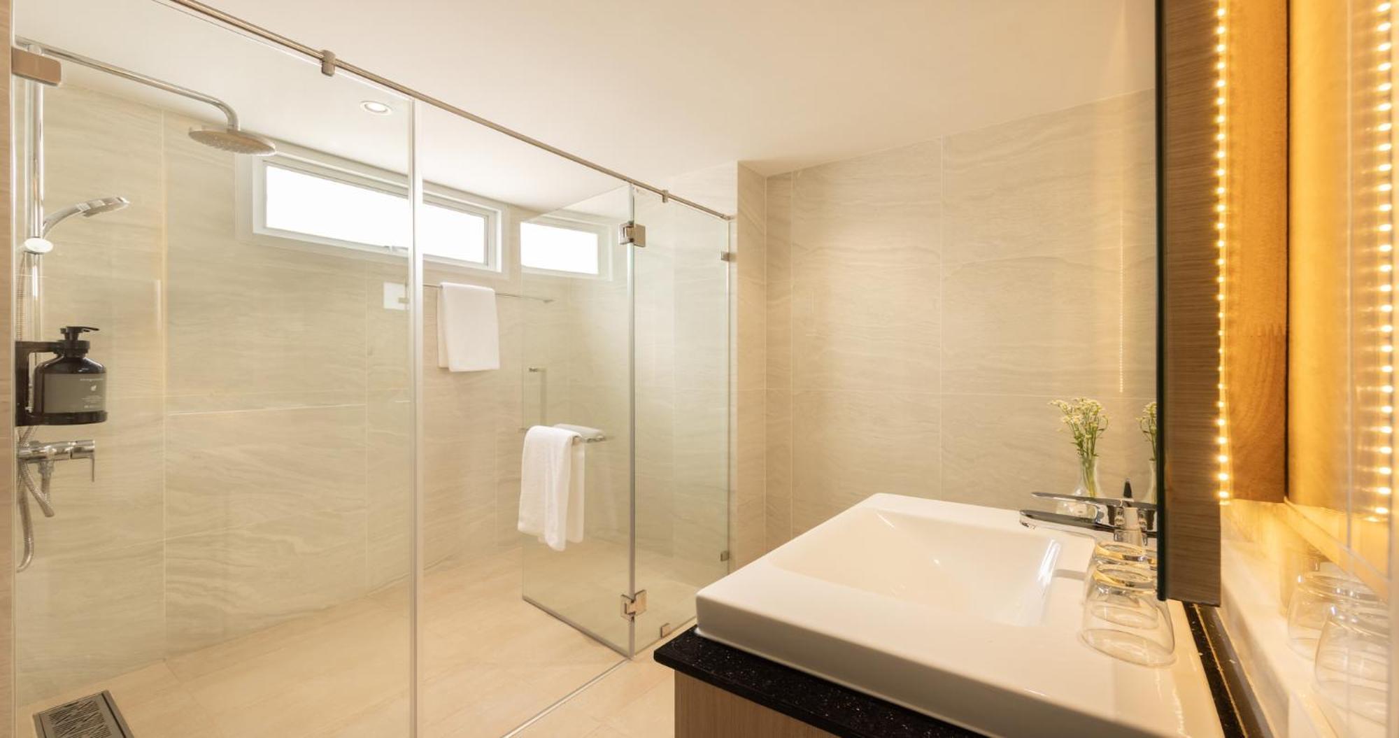 Eastin 4* Rayong
