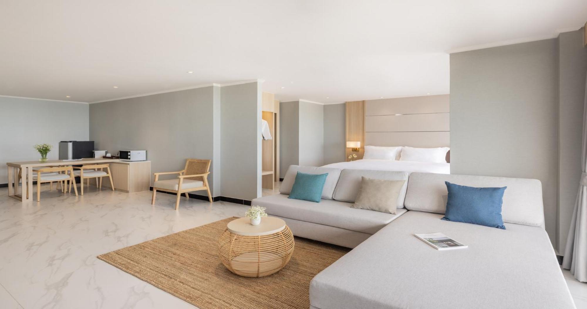 Eastin Hotel Rayong
