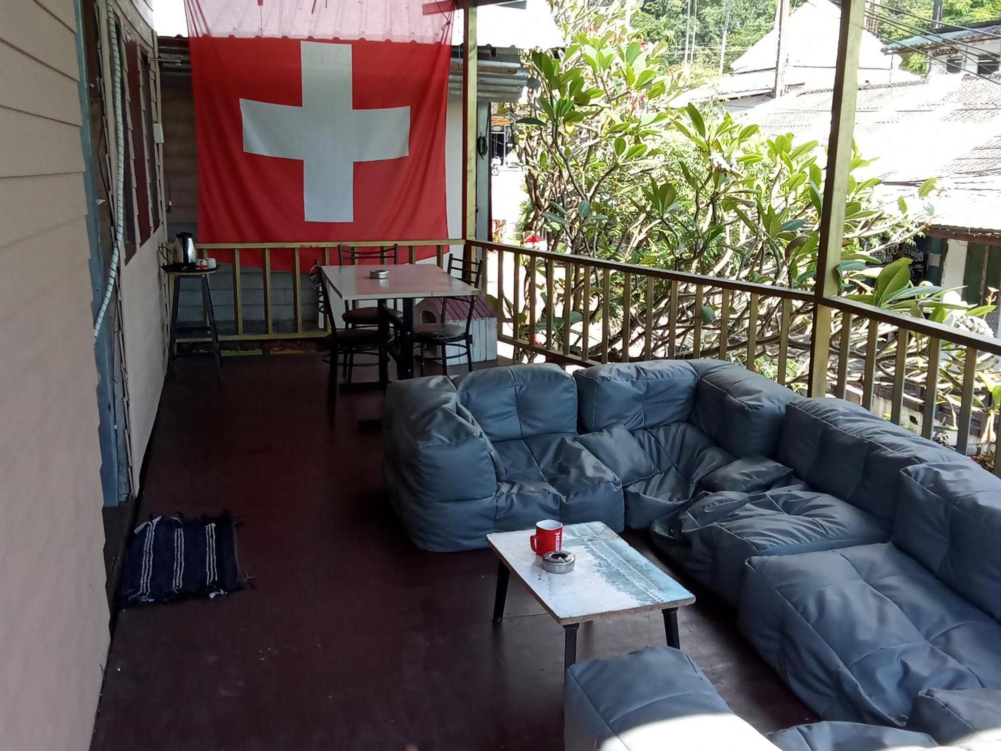 Inn Crazy Monkey Trat