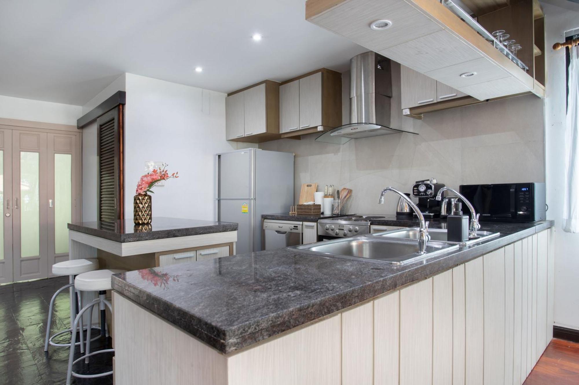 Grand Ocean Views 5br Kalim 5, Pool And Billiards, Near * Patong