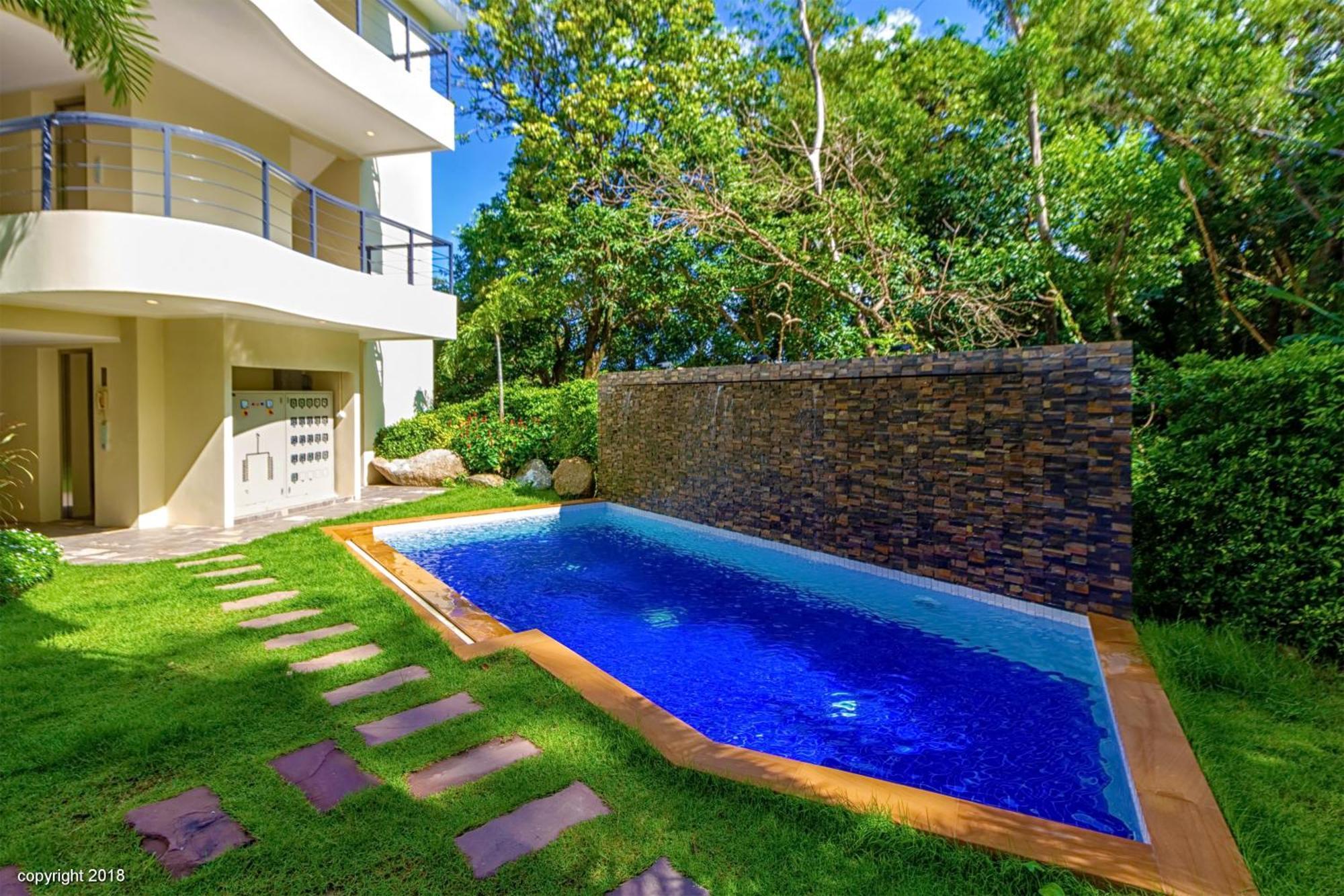 Butterfly Oceanic Karon Phuket Apartment *