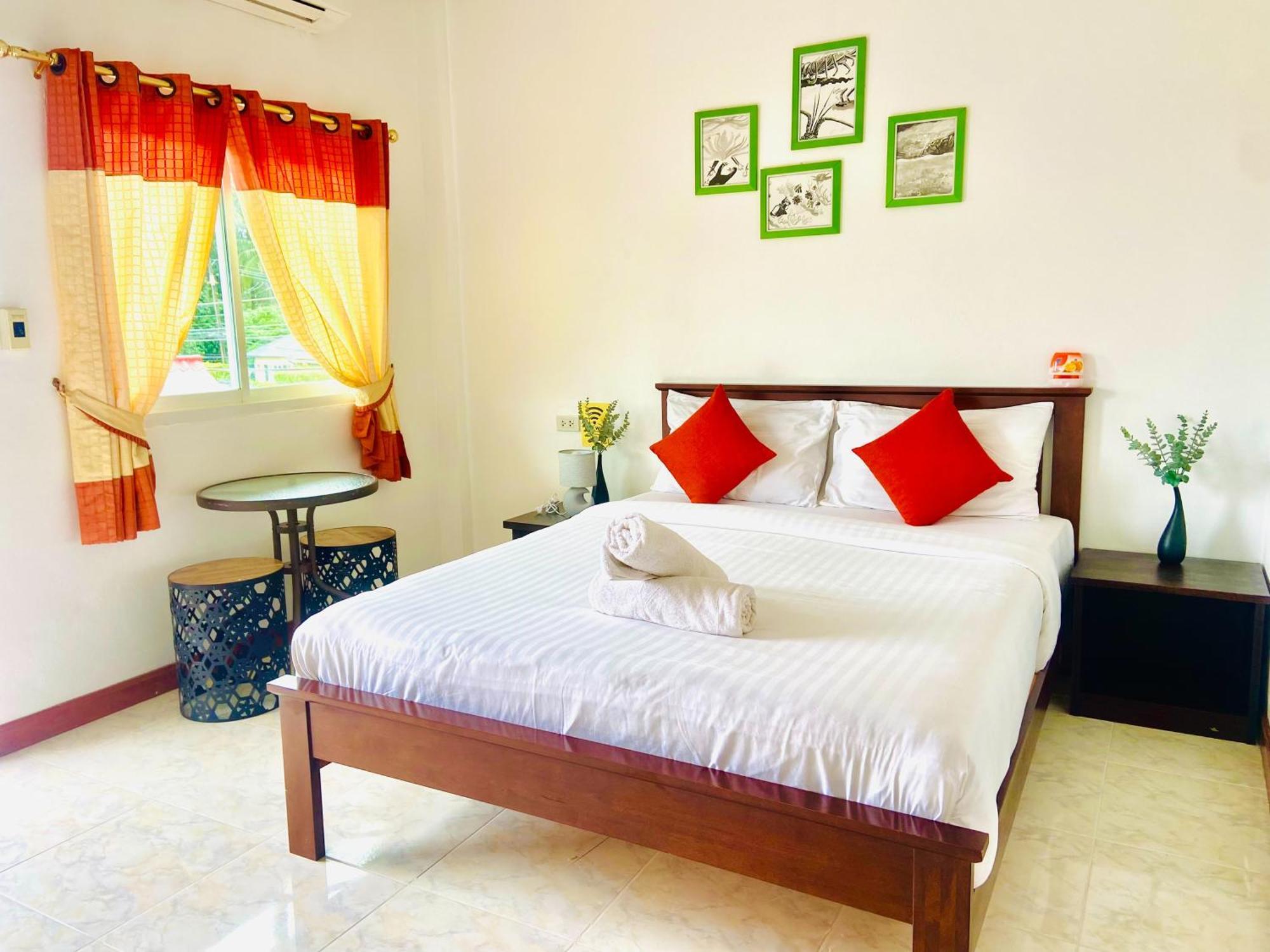 Lanta Grand House Guest house
