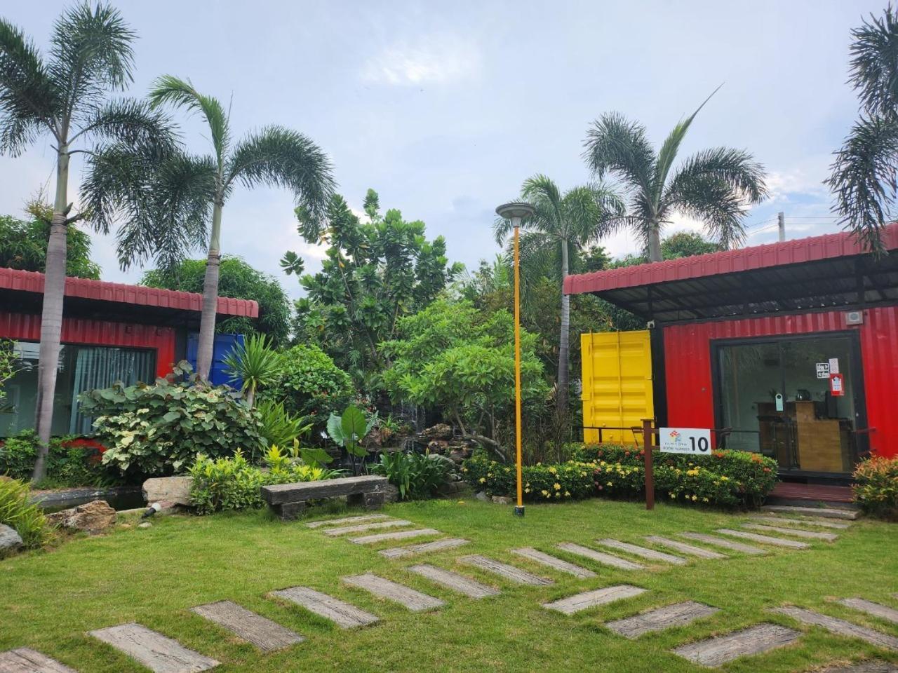 Resort Box At Pran
