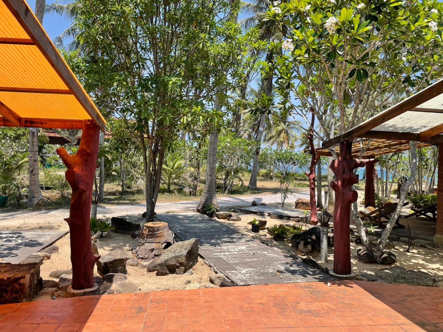 Rachavadee Resort Ban Krut (Prachuap Khiri Khan)