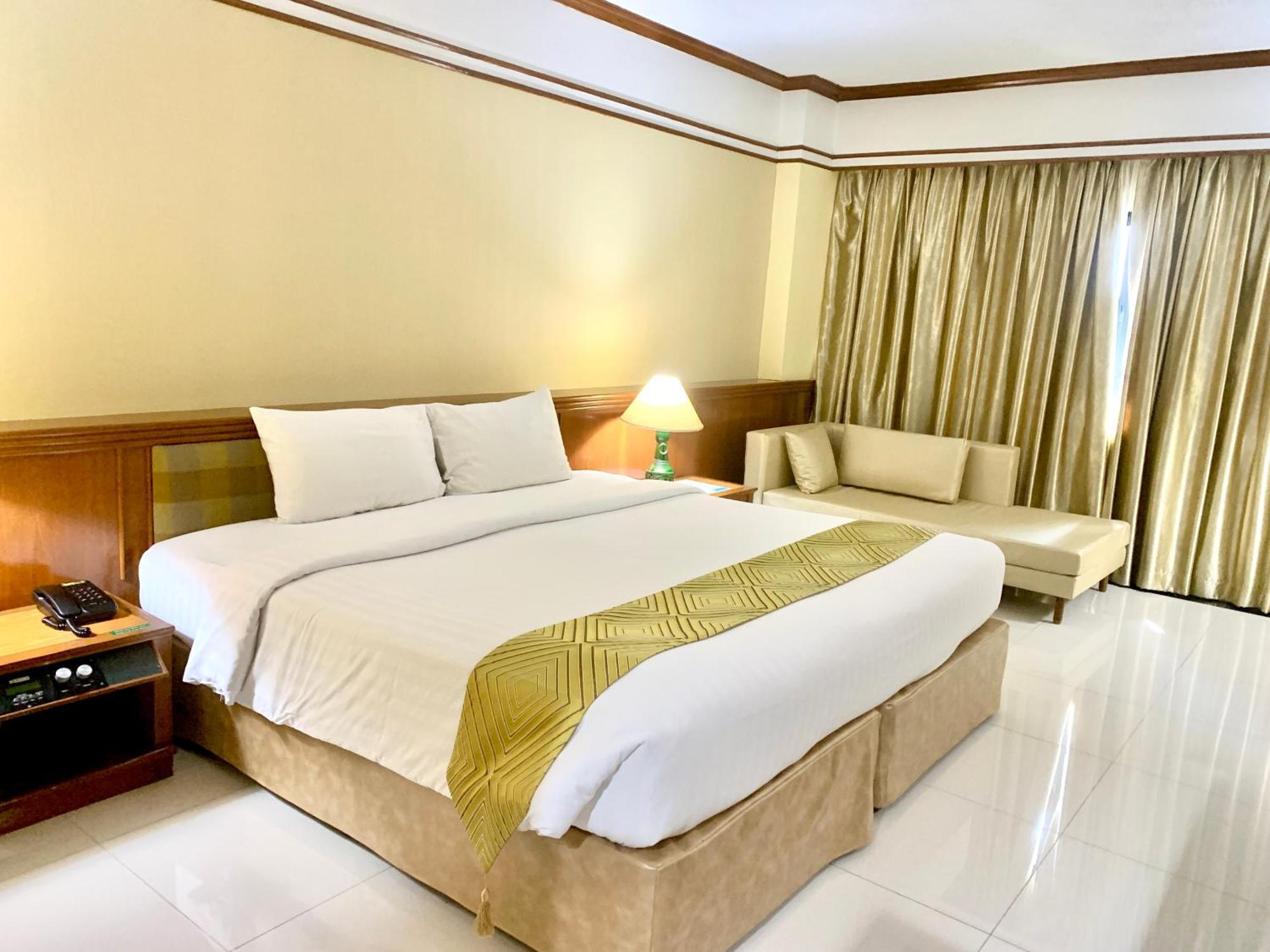 Hotel Kosa & Wellness Center -sha Certified 4*