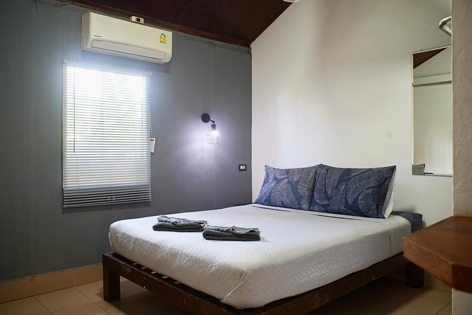 Adang Sea Divers & Eco Lodge