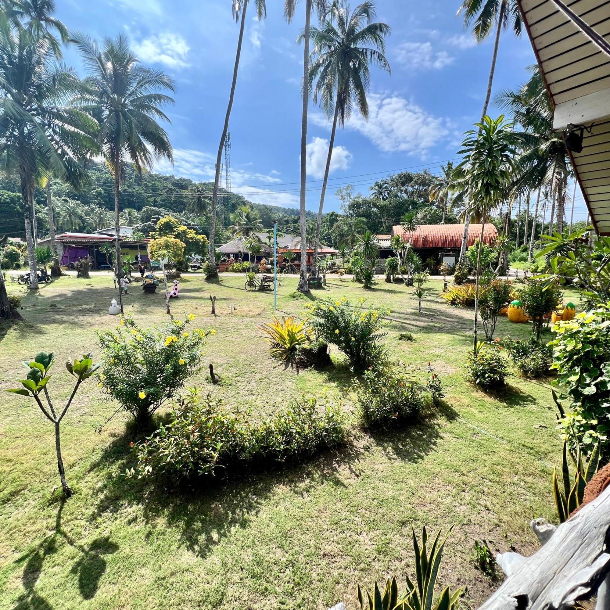 Resort Lee Red House 2*