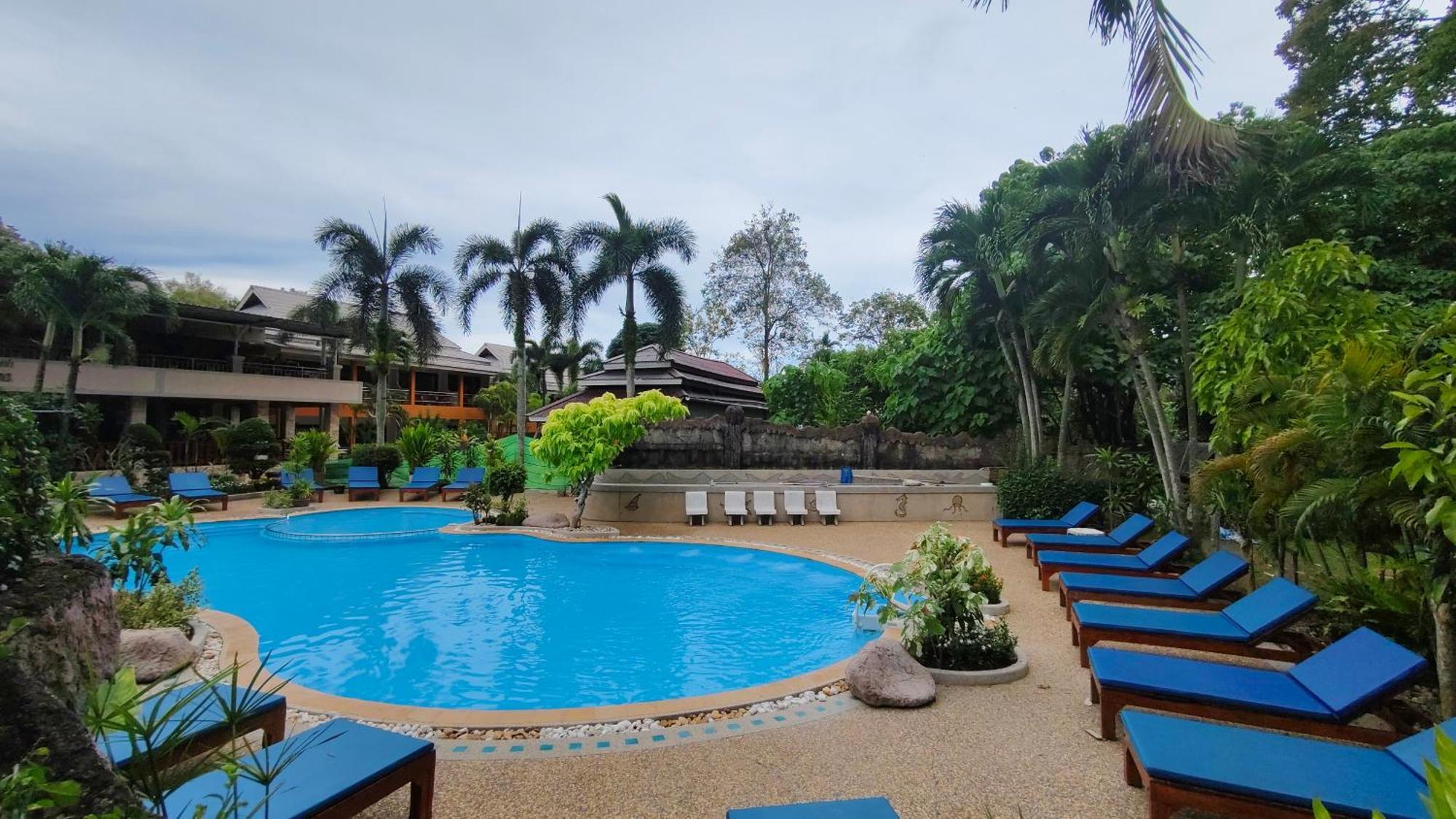 Resort Diamond Cave Railay Beach