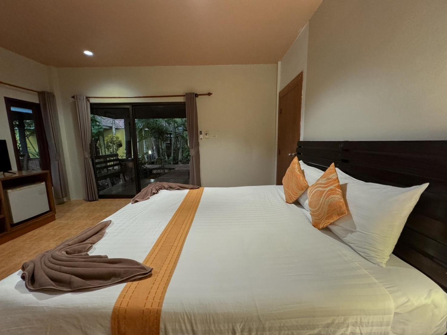 Resort Sunda 3*