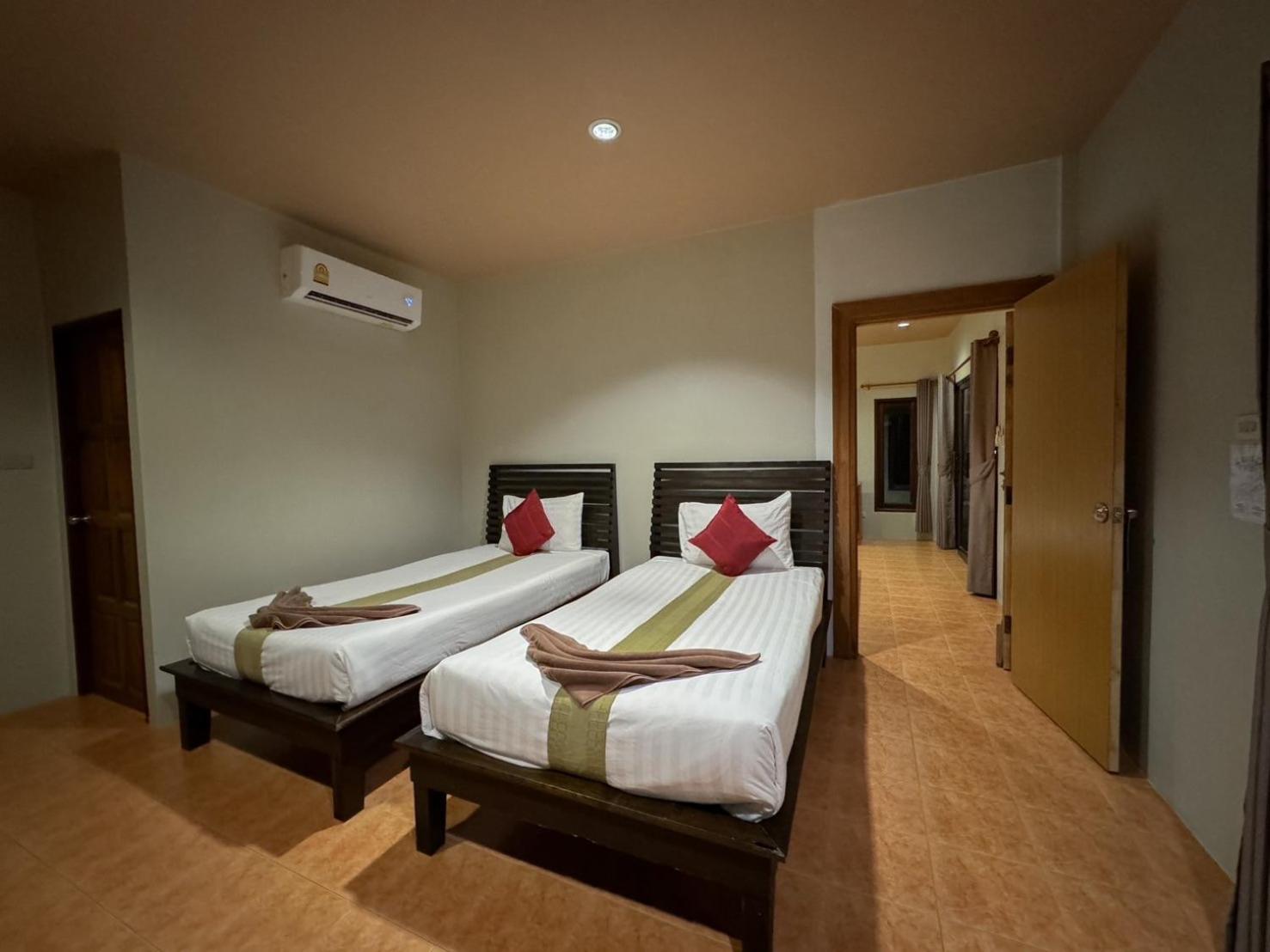 Sunda 3*