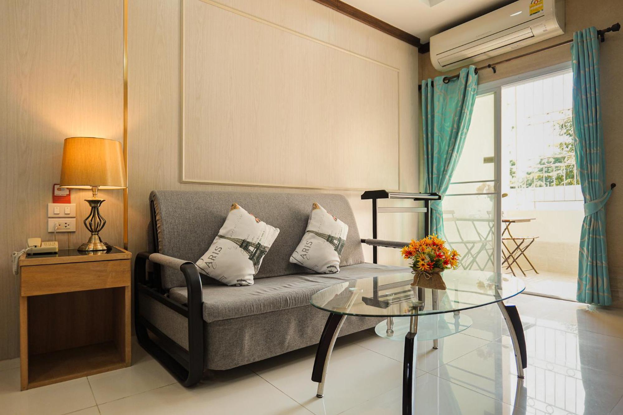 Au Place 4* Loei