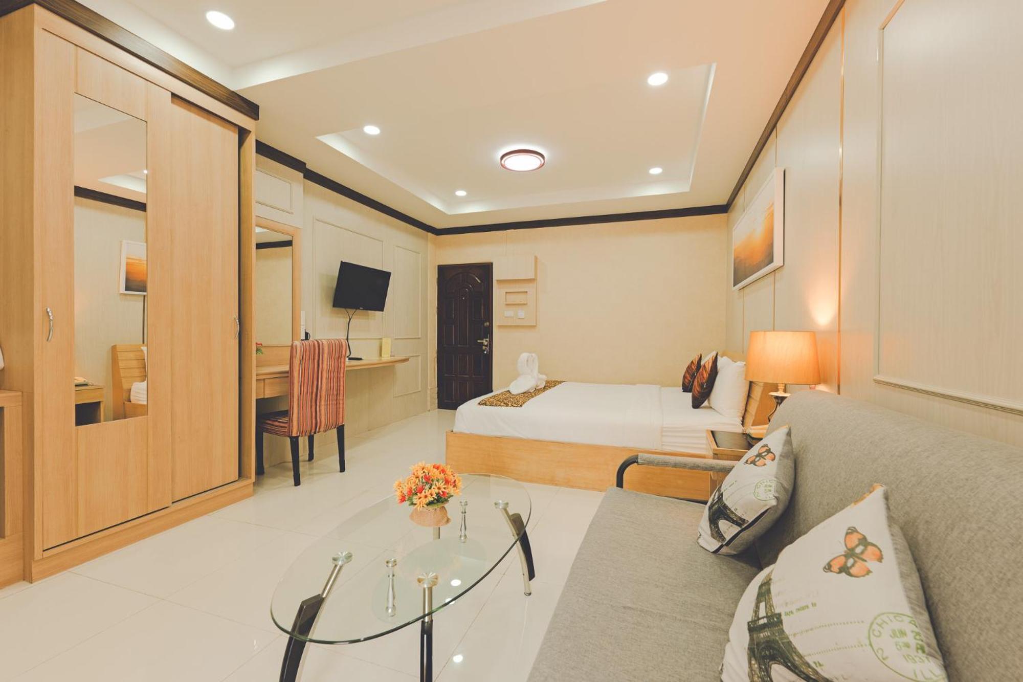 Au Place 4* Loei