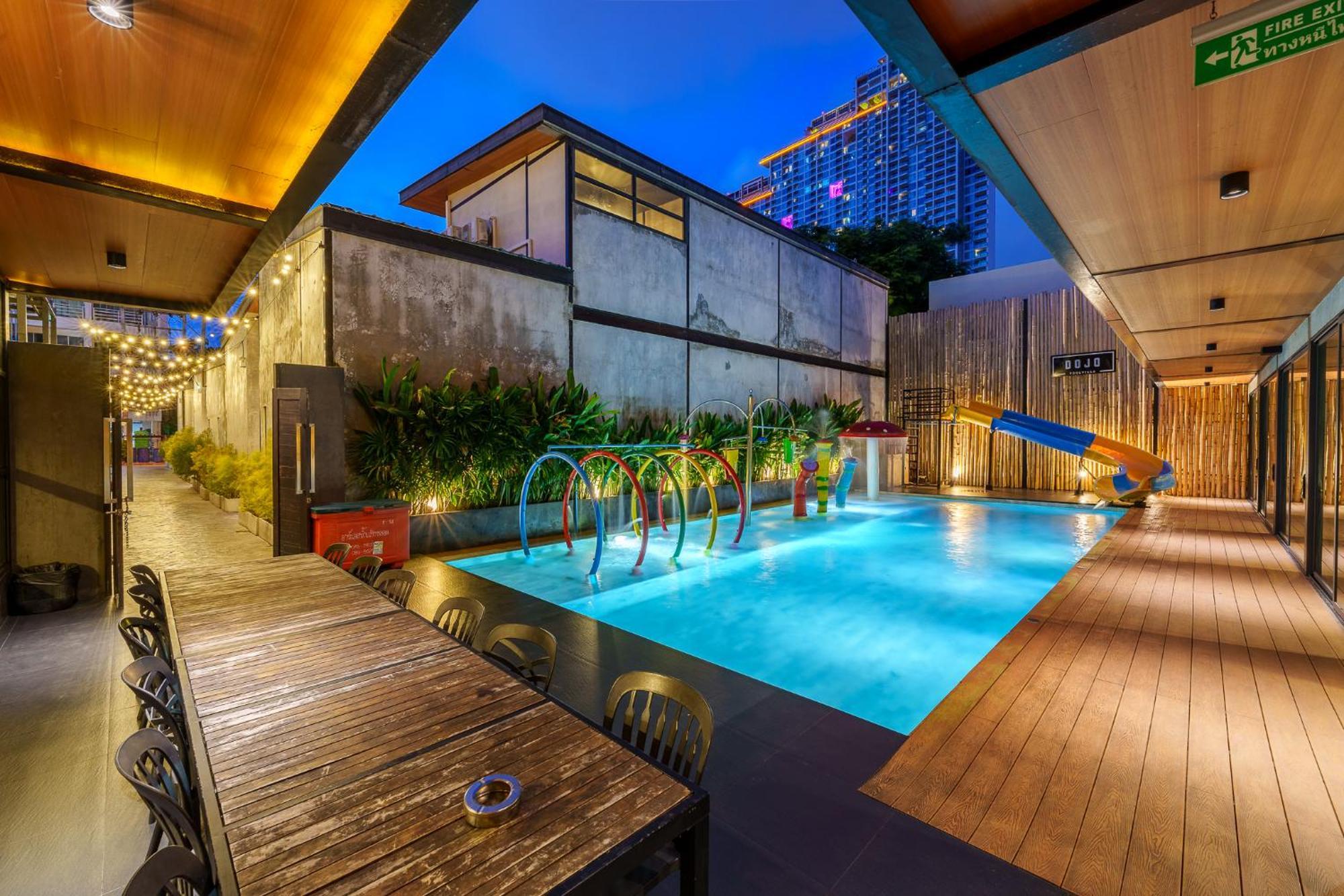 Pousada Dojo Pool Praia de Jomtien