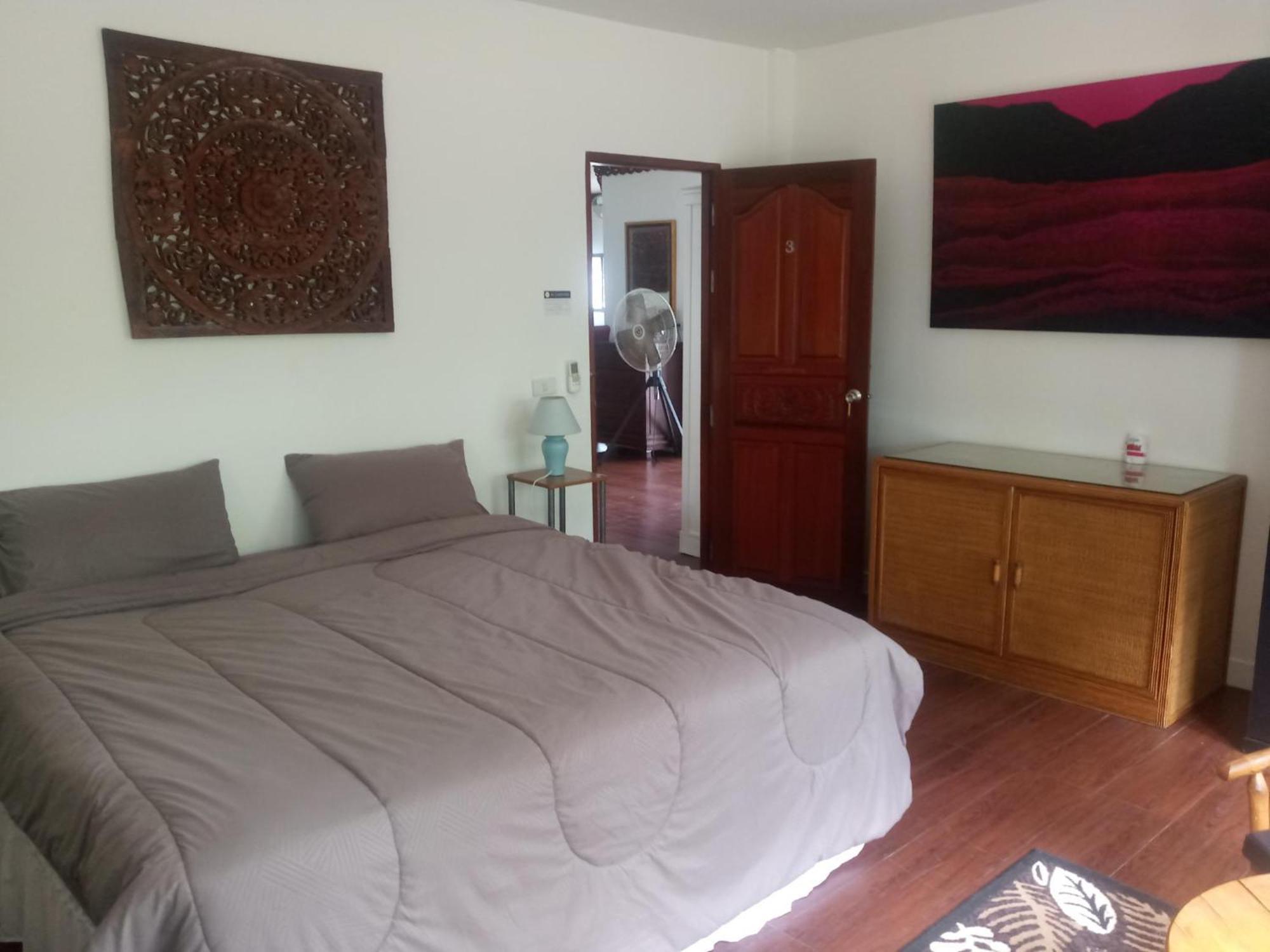 Lyndale Guest house *