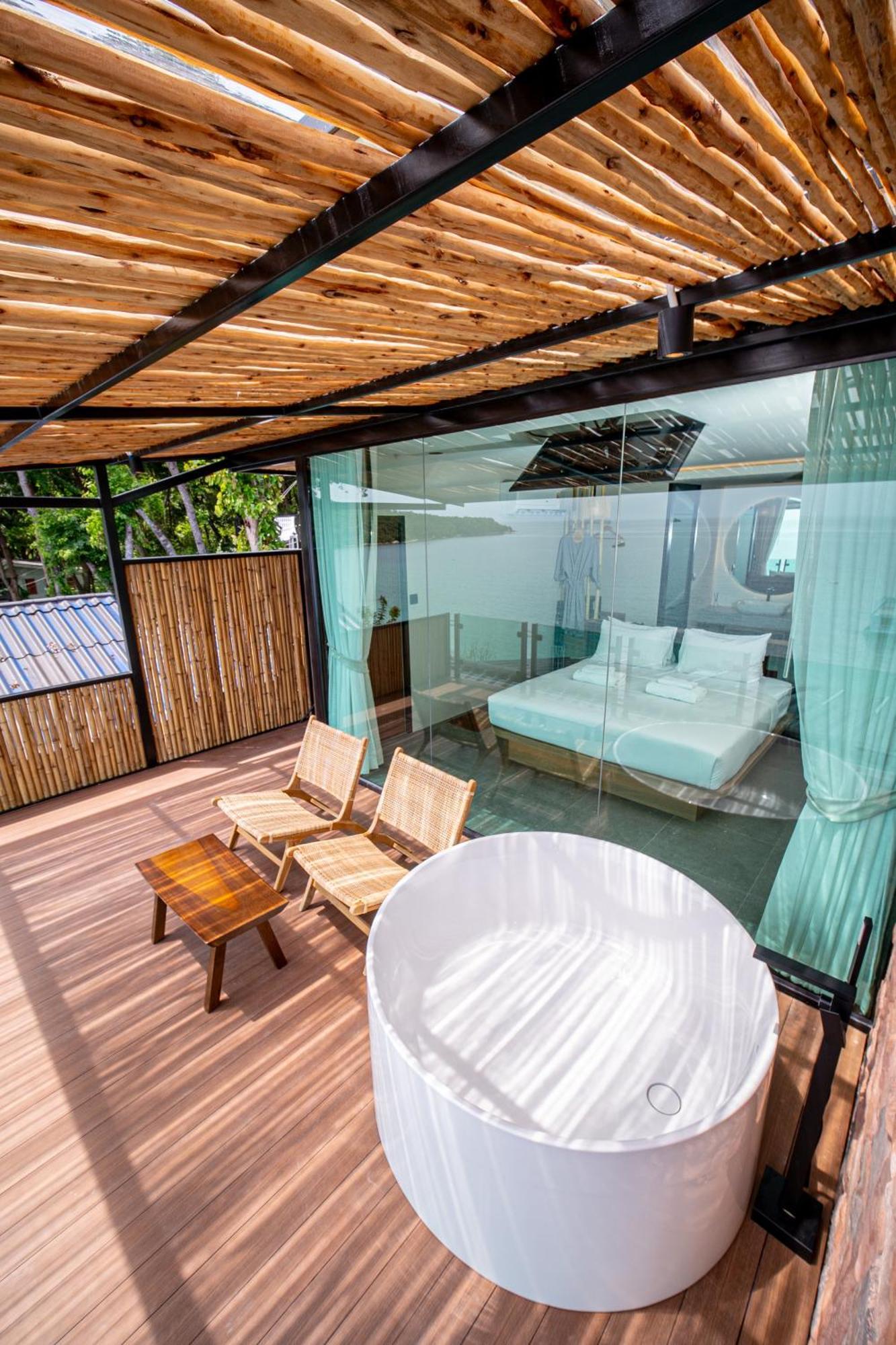 Sangthian Koh Samet