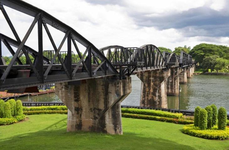 The Bridge 4* Kanchanaburi