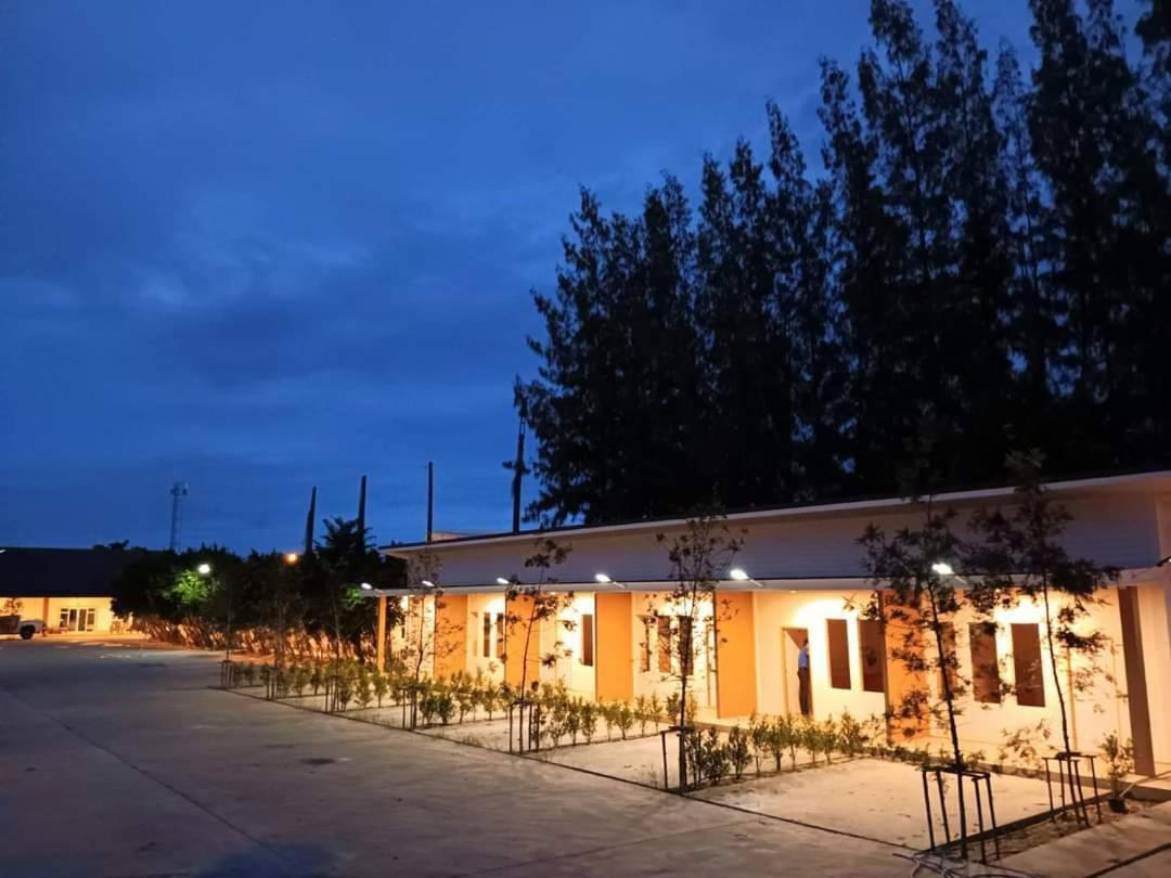 Three Bays Resort *