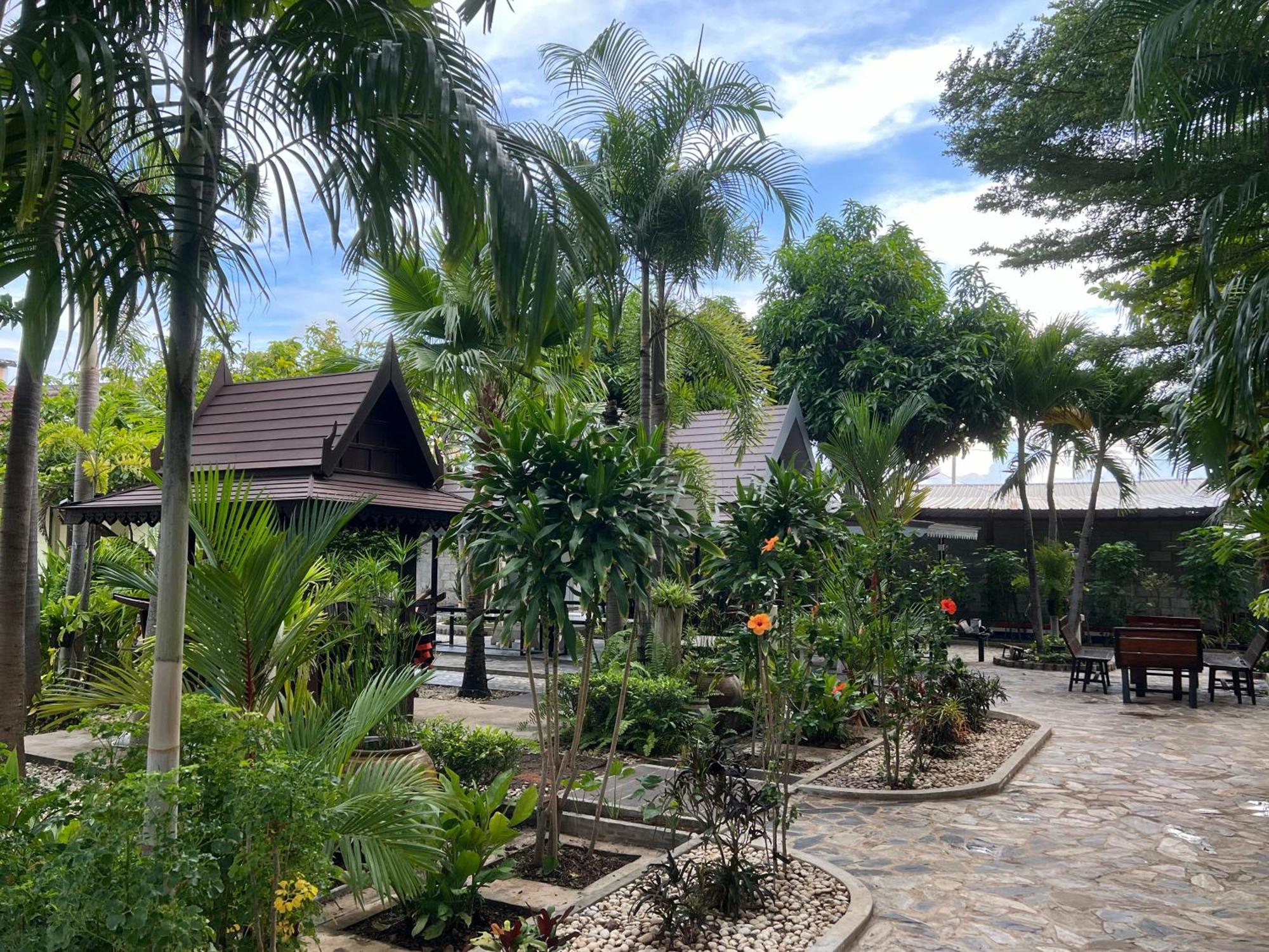 Suanpai Resort Sattahip
