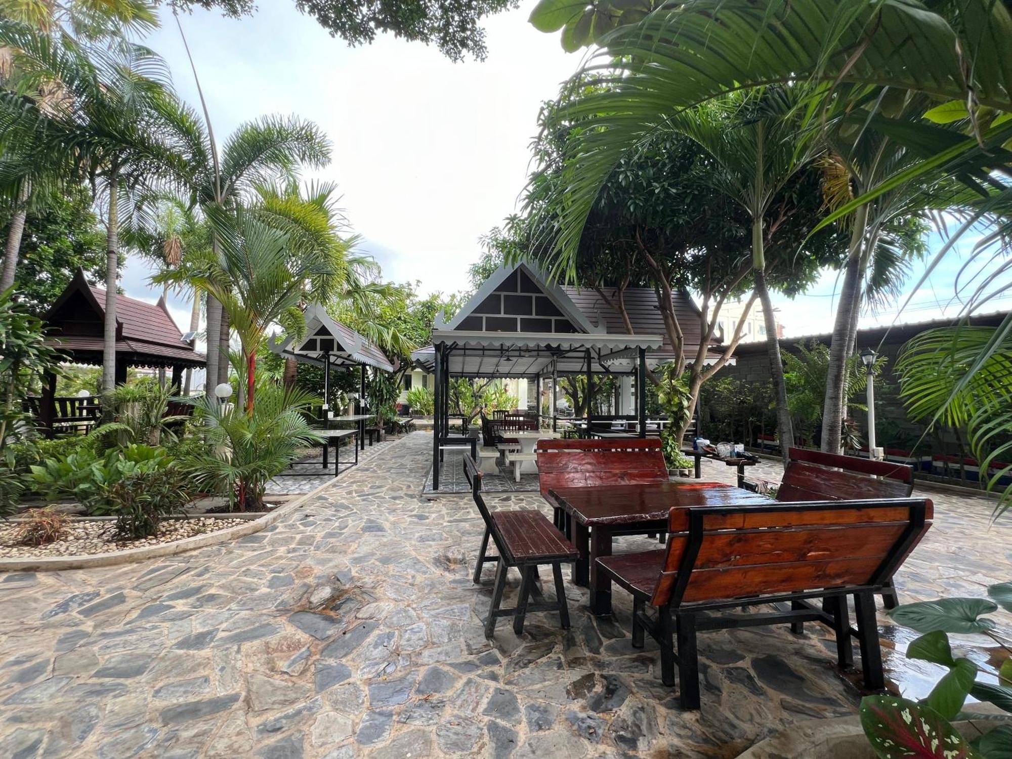 Suanpai * Sattahip