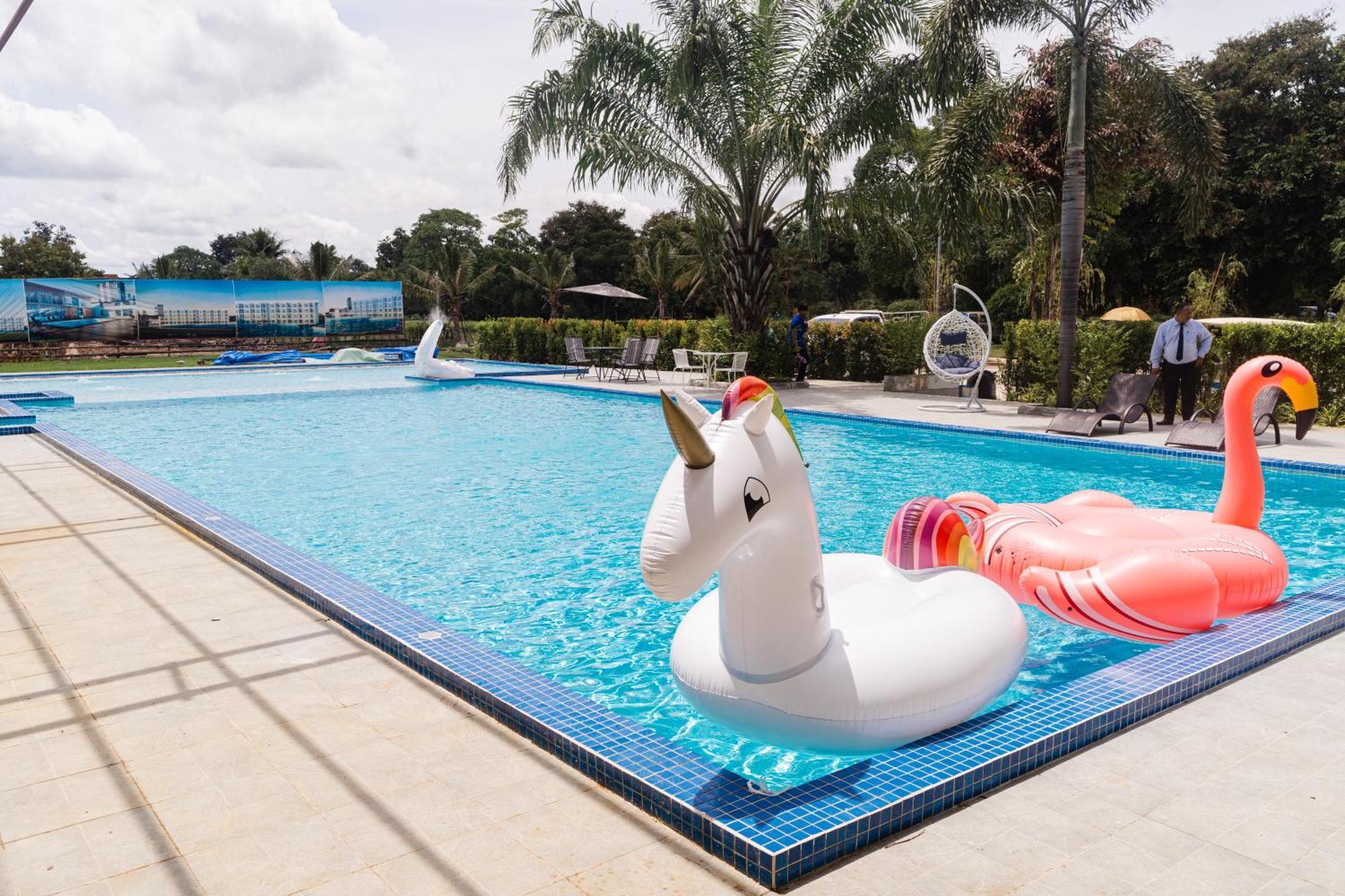 Hotel Baan Suan Khun Ta And Golf Ubon Ratchathani