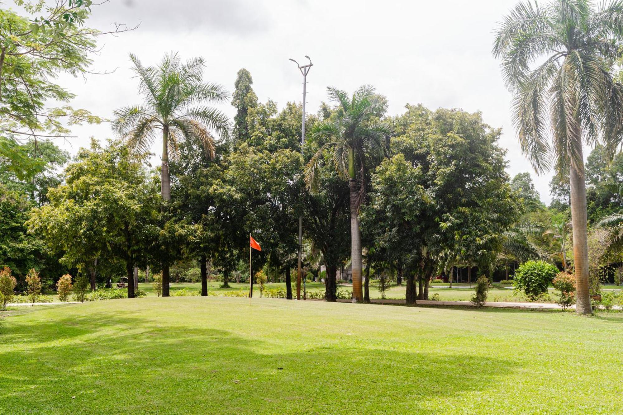 Baan Suan Khun Ta And Golf Hotel Ubon Ratchathani