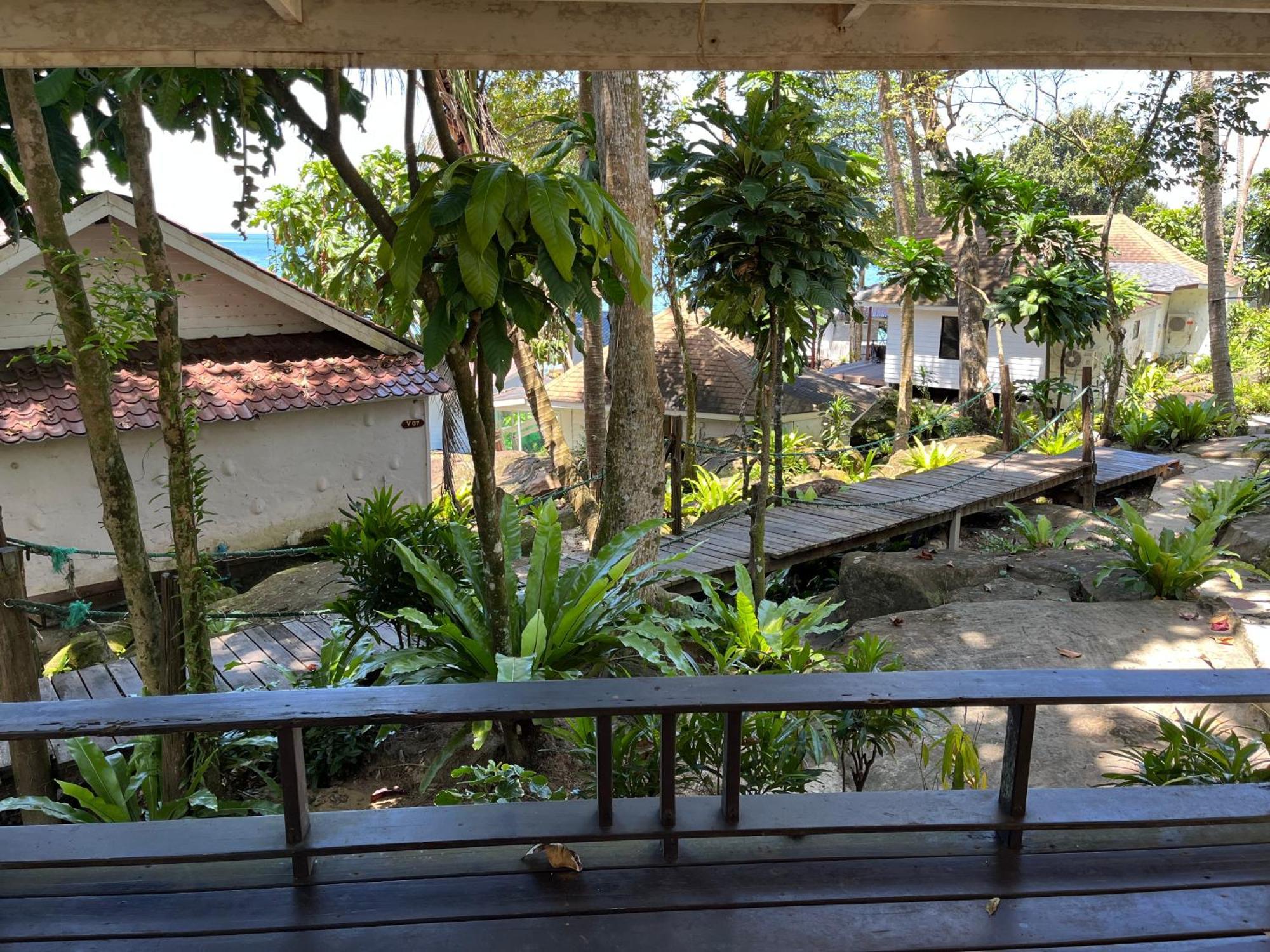 Resort A-na-lay