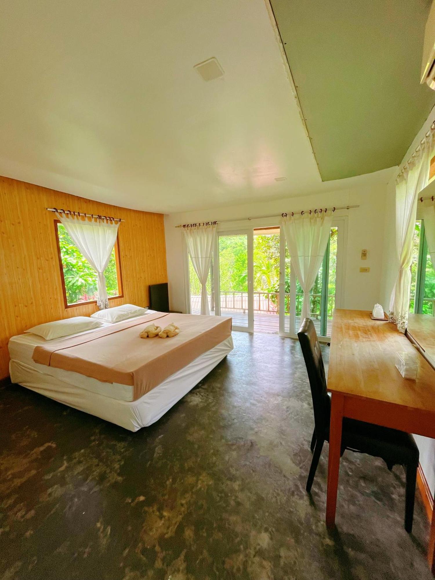 A-na-lay Resort Ko Kut
