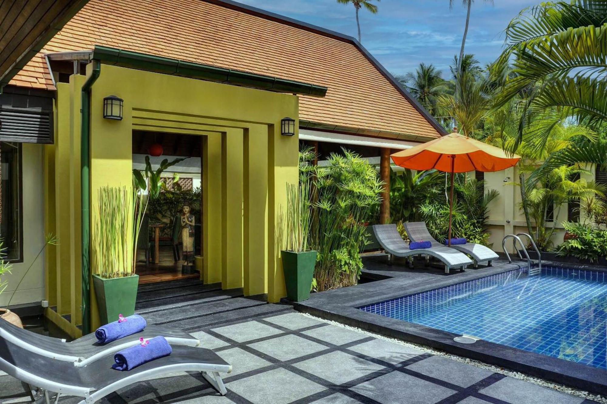 Hideaway Villa Laem Set Beach