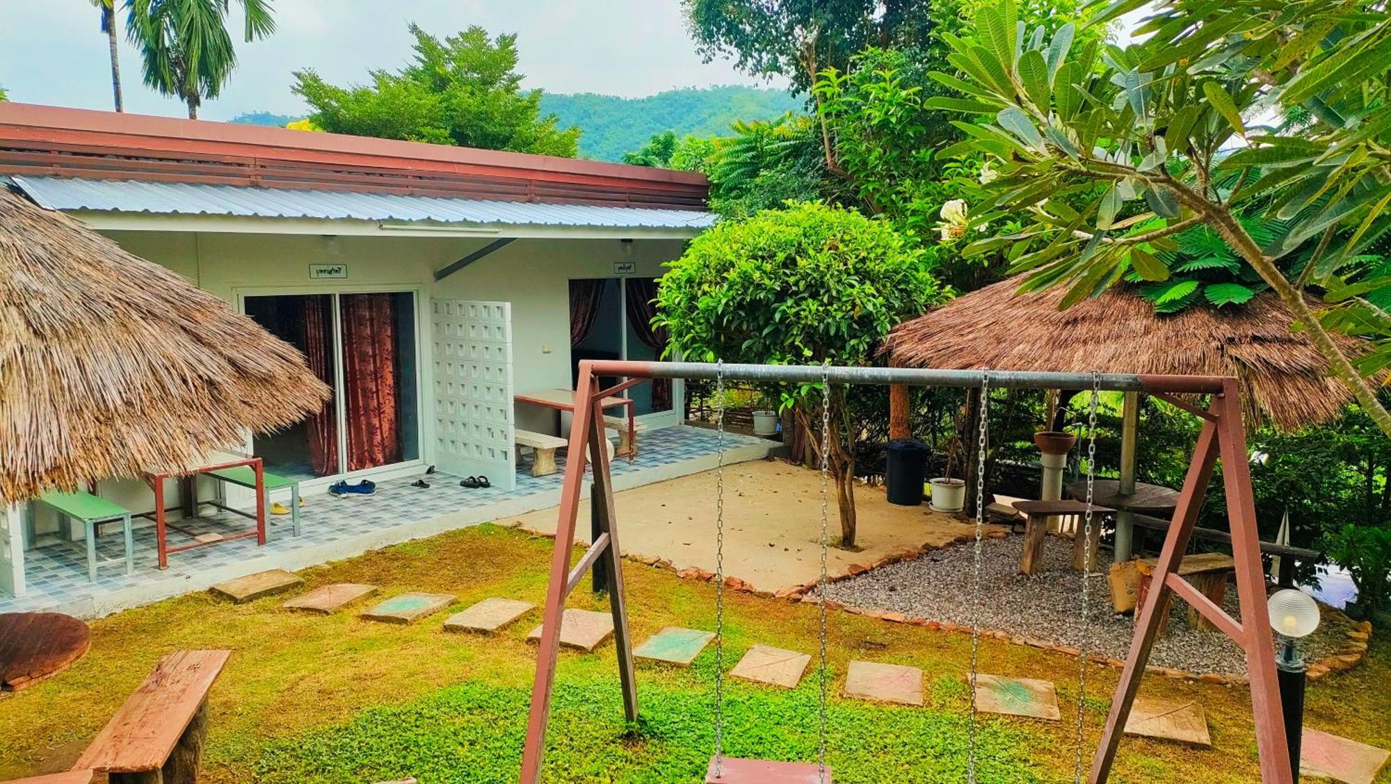 Baan Mai Hom Guest house *