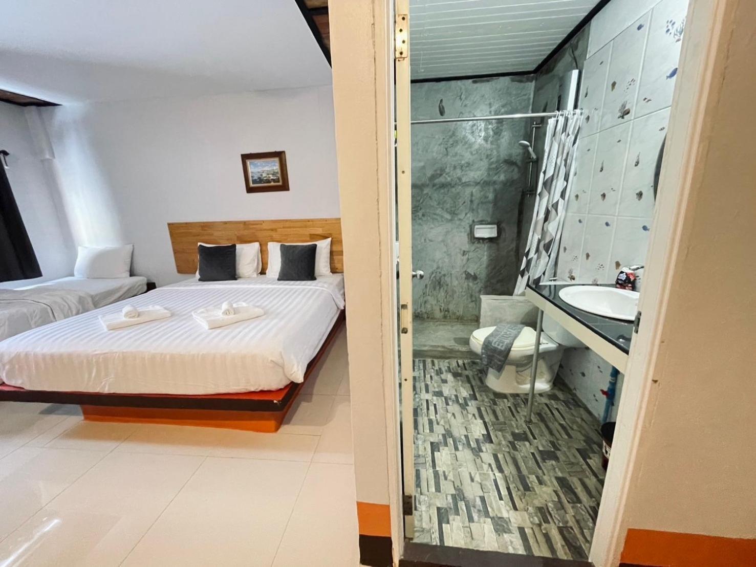 Mookboonchu ,kohmook Trang Koh Mook