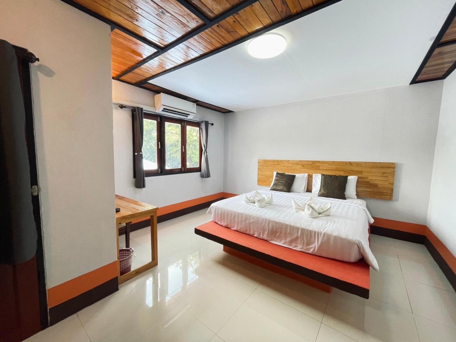 Hotel Mookboonchu ,kohmook Trang 2*